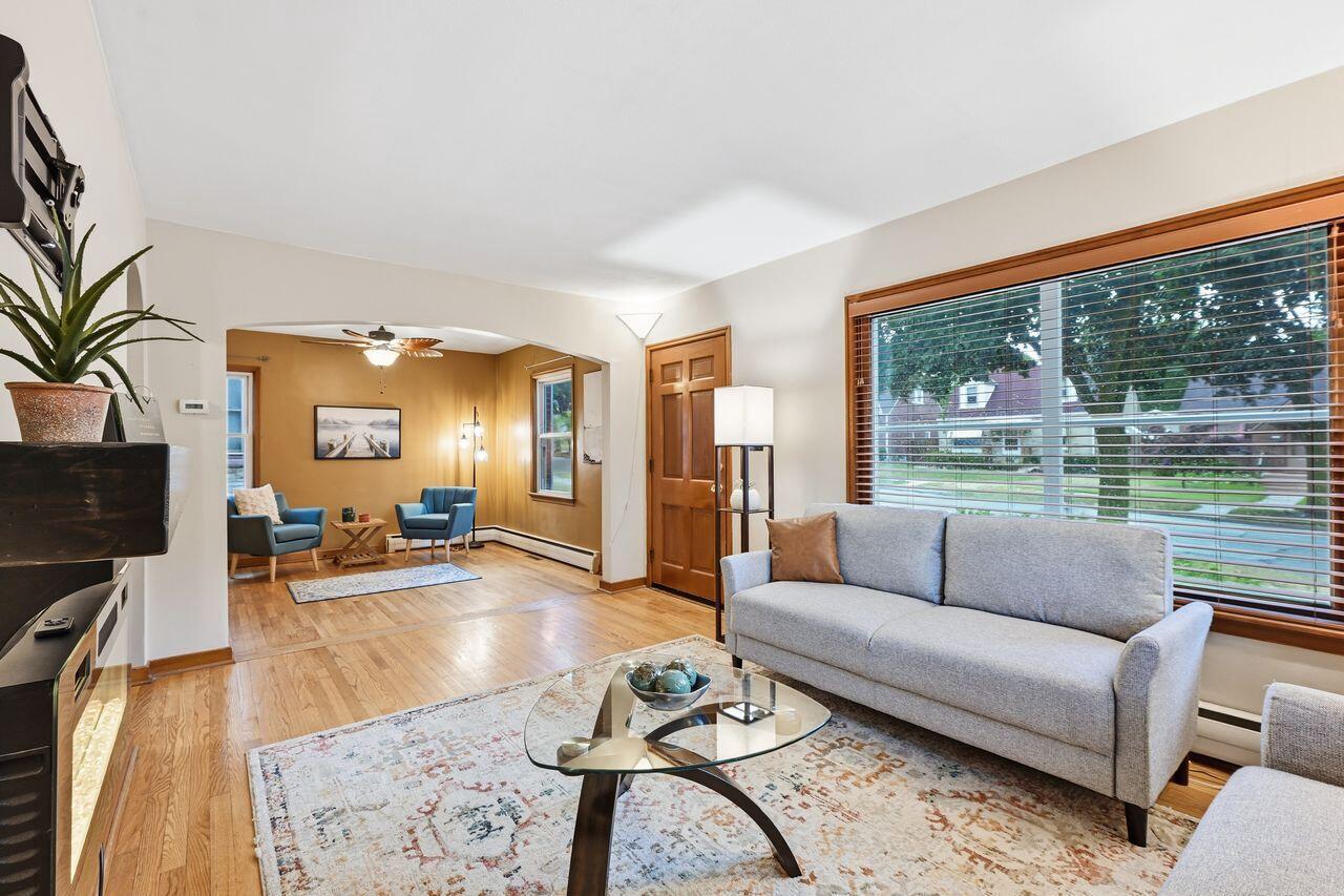 2802 S 47th STREET