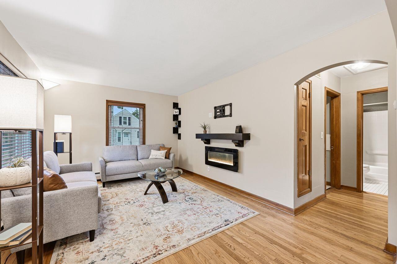 2802 S 47th STREET