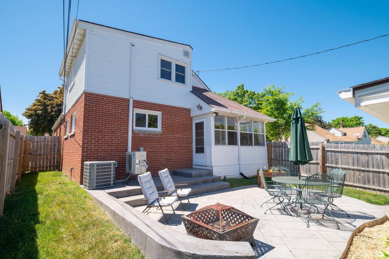 2802 S 47th STREET