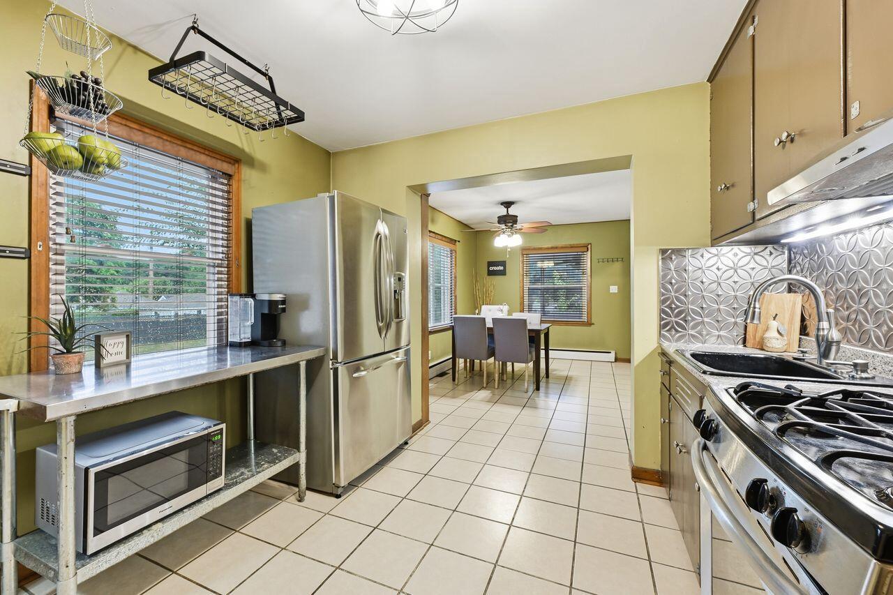 2802 S 47th STREET