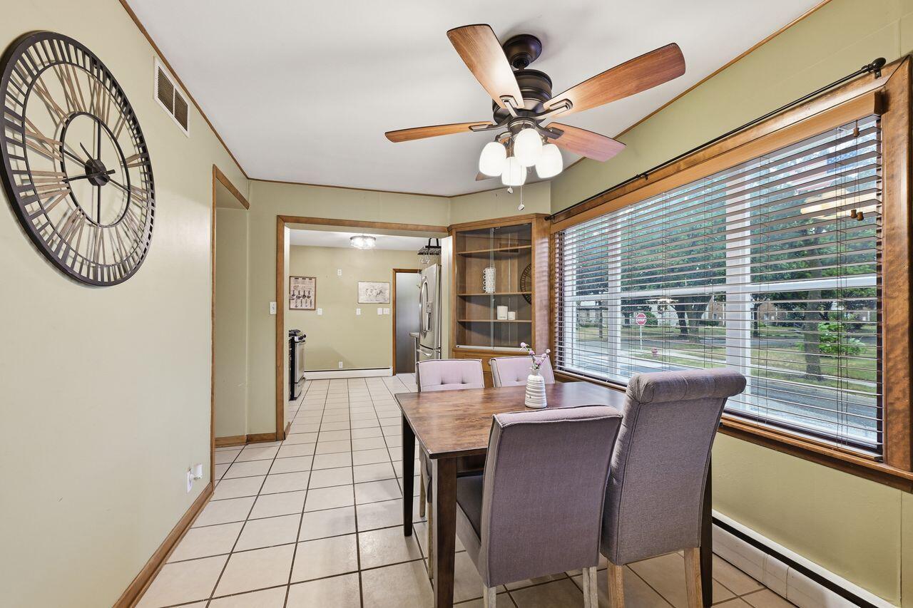 2802 S 47th STREET