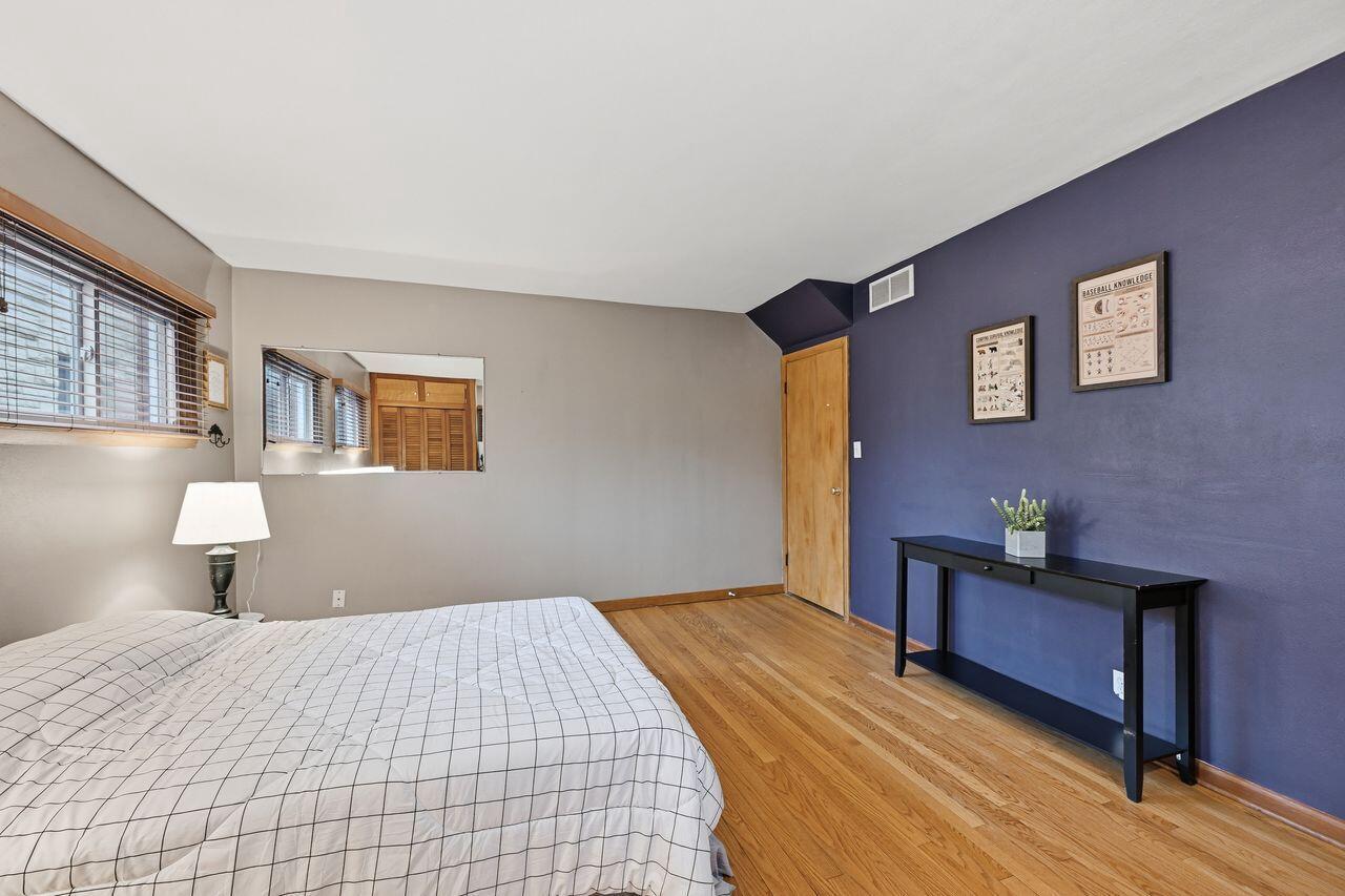 2802 S 47th STREET