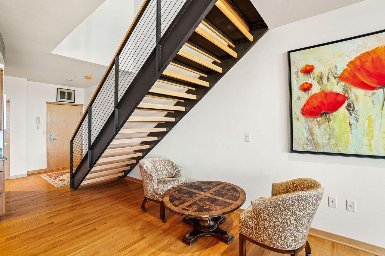 311 E Erie STREET 425