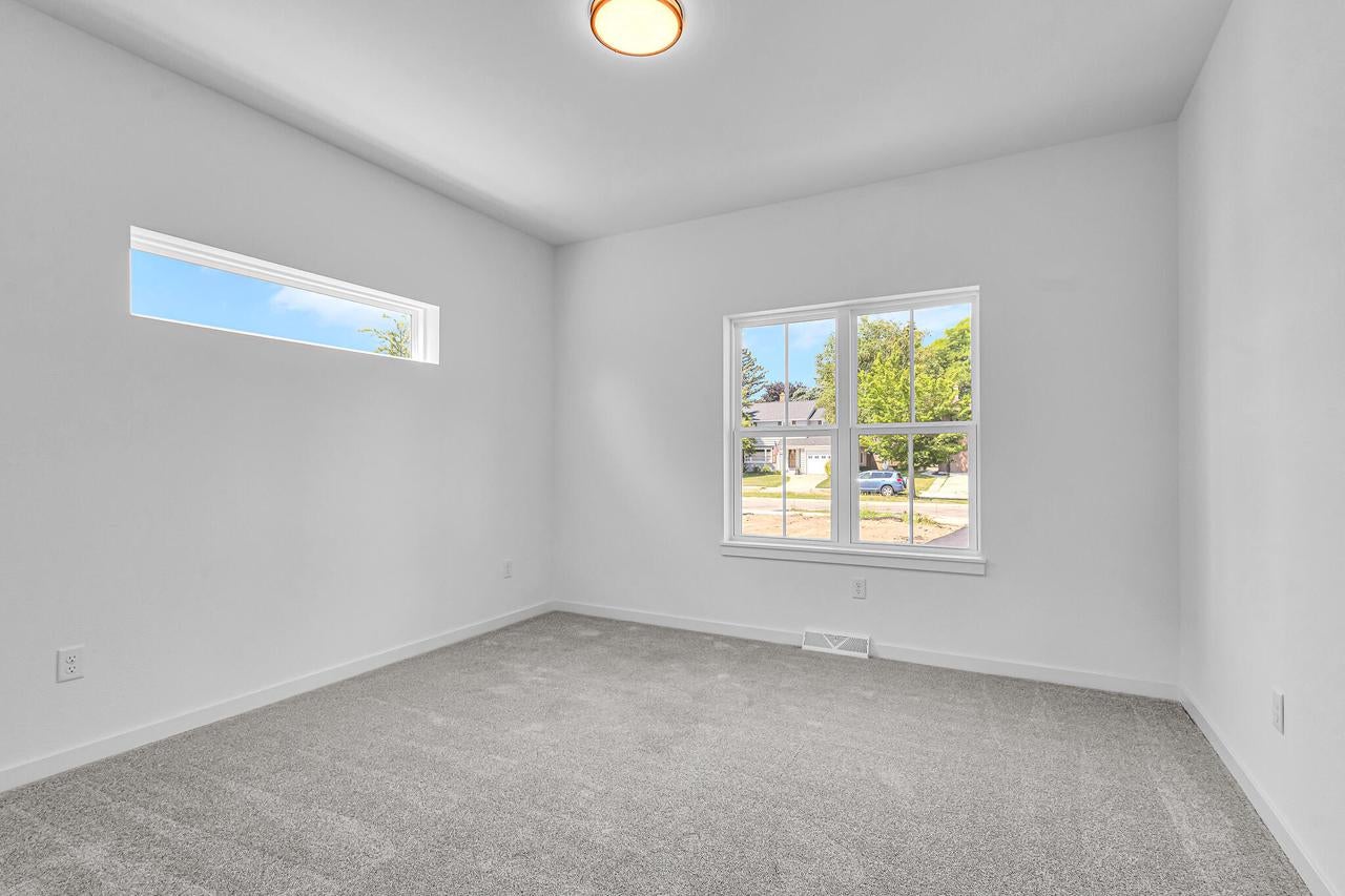 2615 N 7th STREET