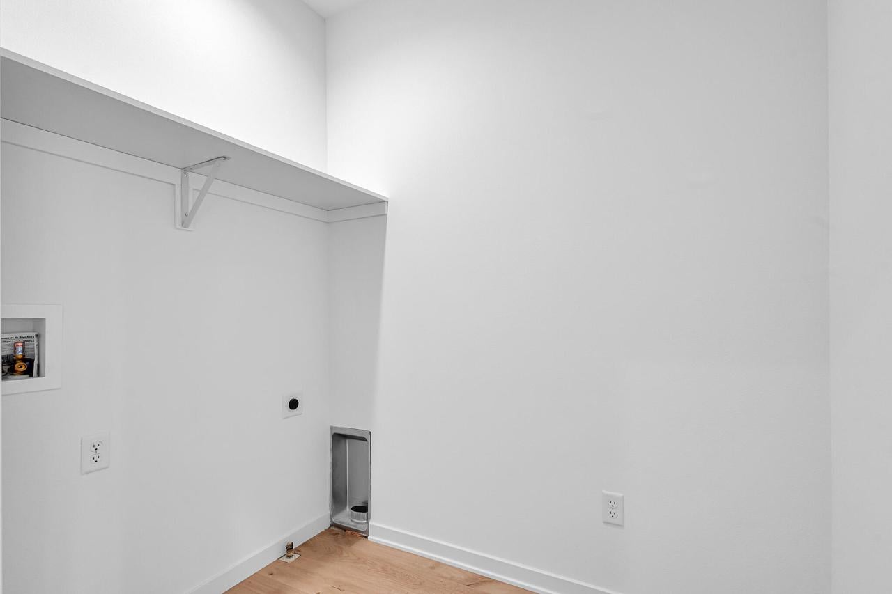 2615 N 7th STREET