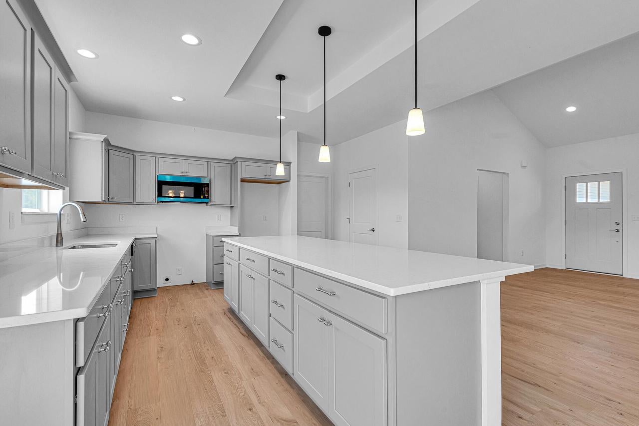 2607 N 7th STREET