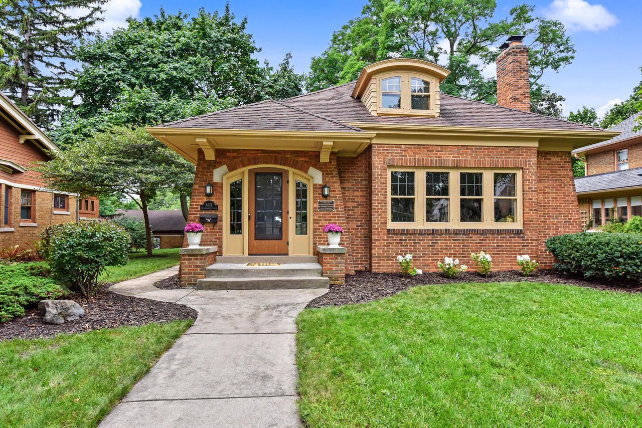 6131 Washington CIRCLE