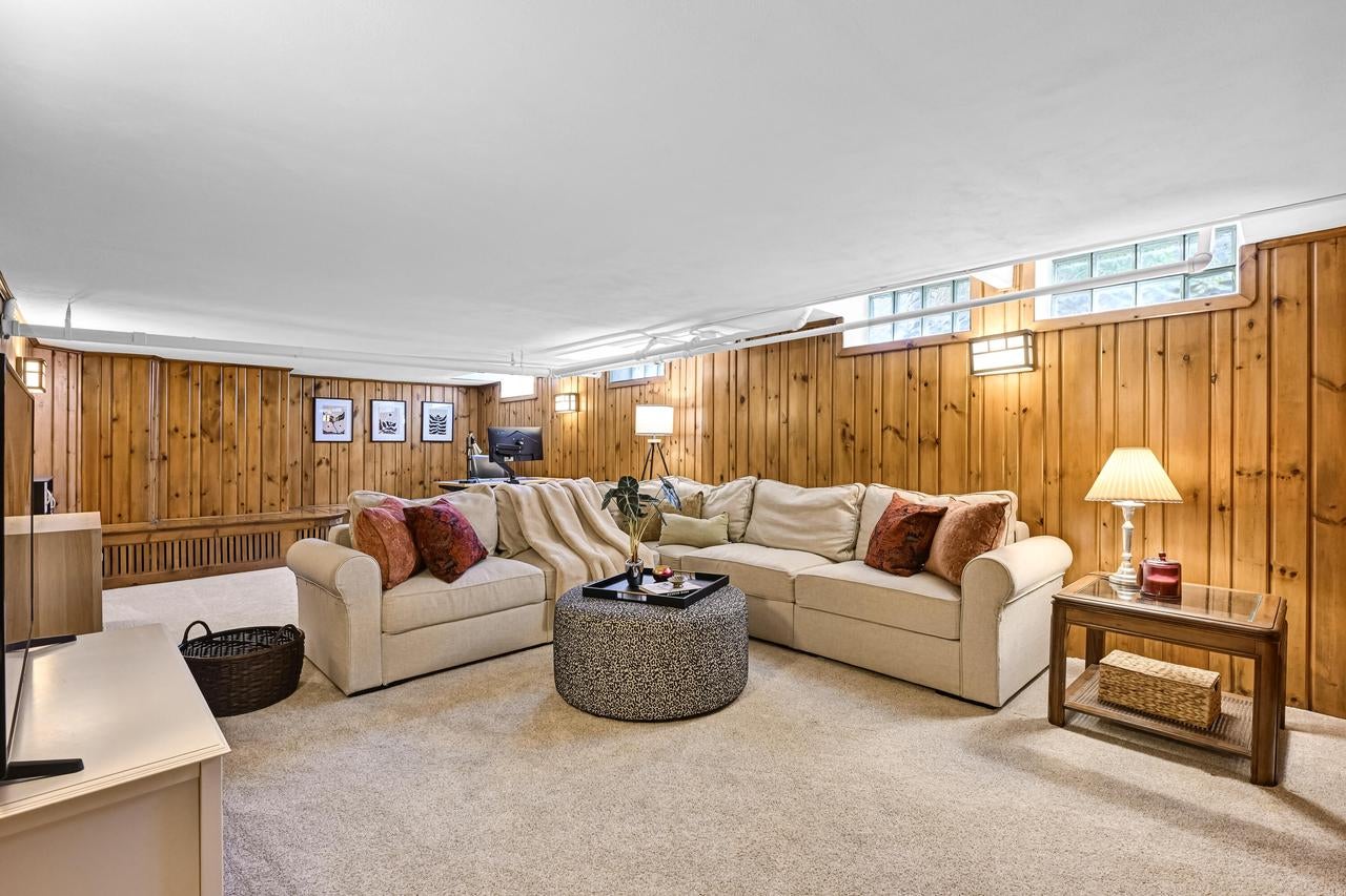 6131 Washington CIRCLE