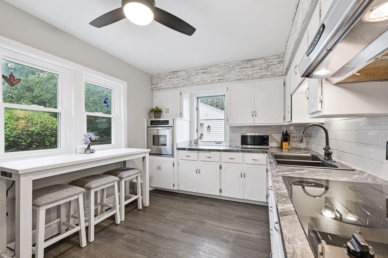 2823 S 85th STREET