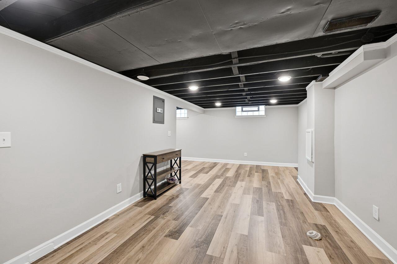 2823 S 85th STREET