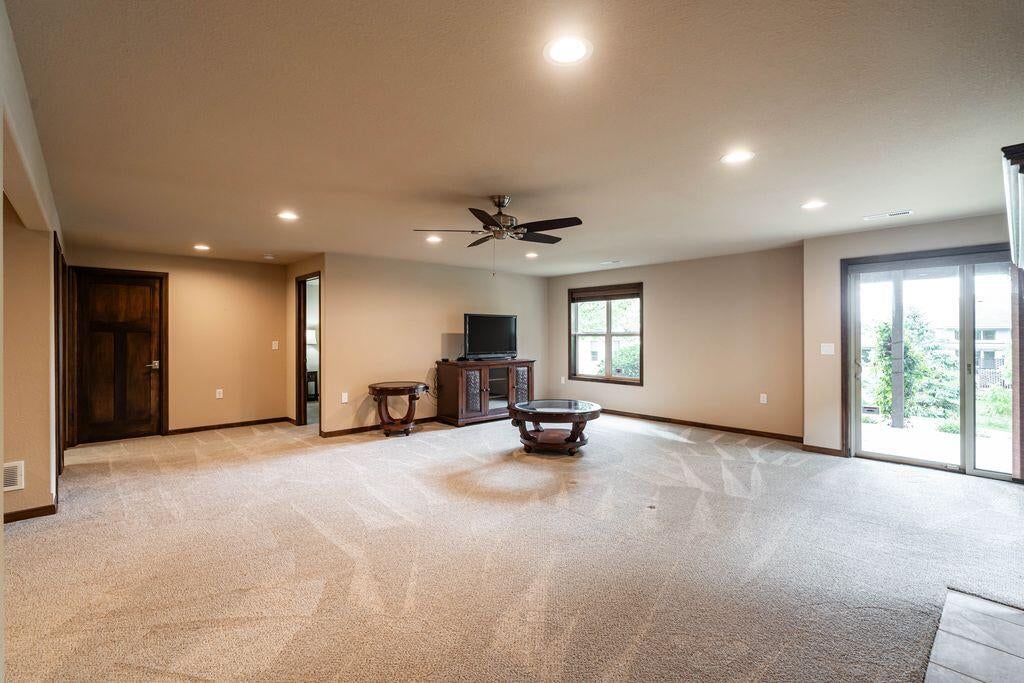 3417 Walnut TRAIL
