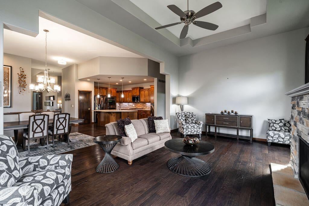3417 Walnut TRAIL