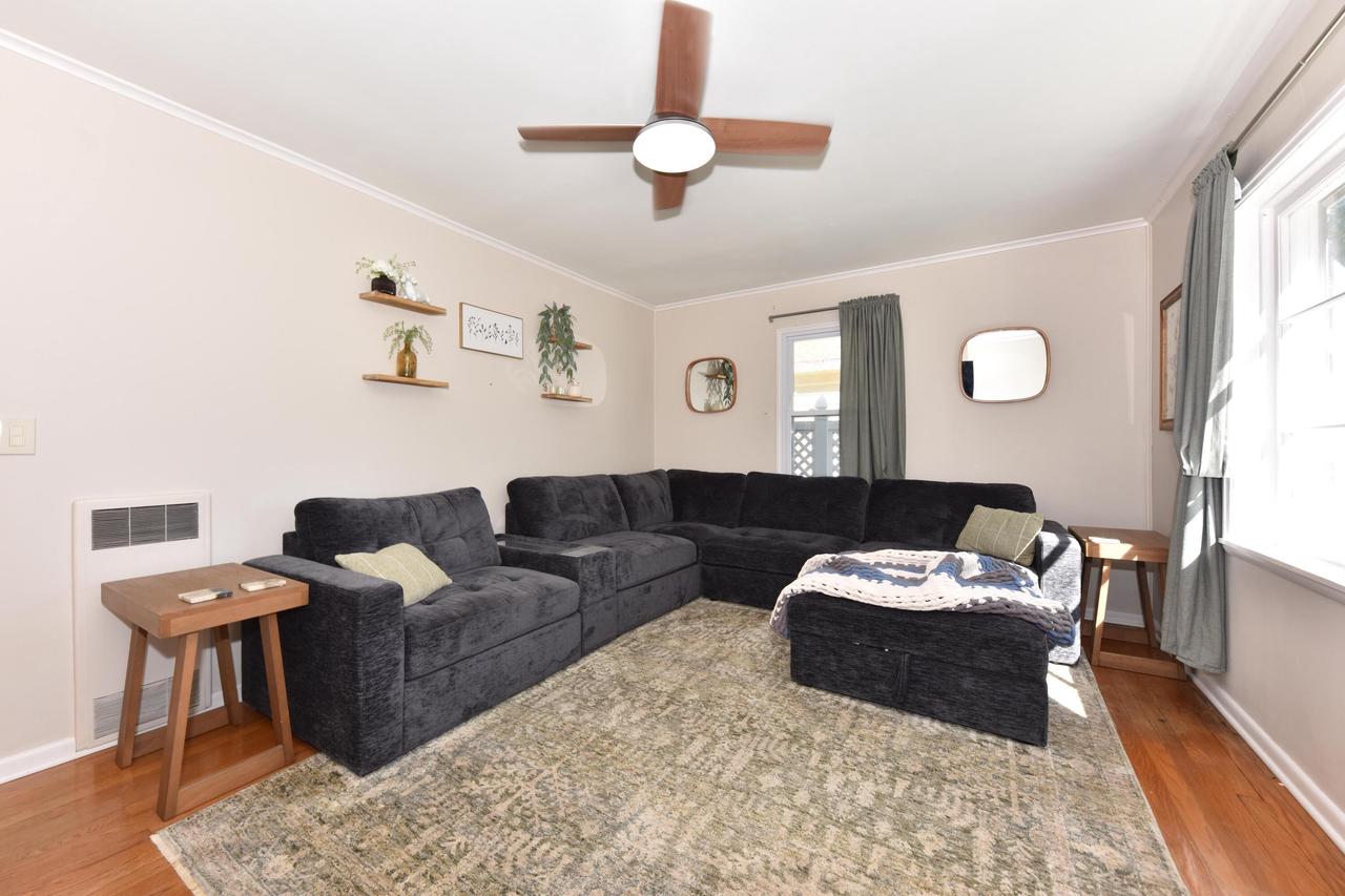 3429 N 95th STREET