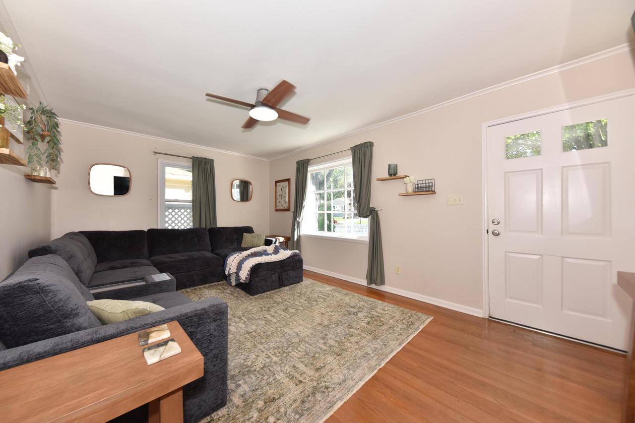 3429 N 95th STREET
