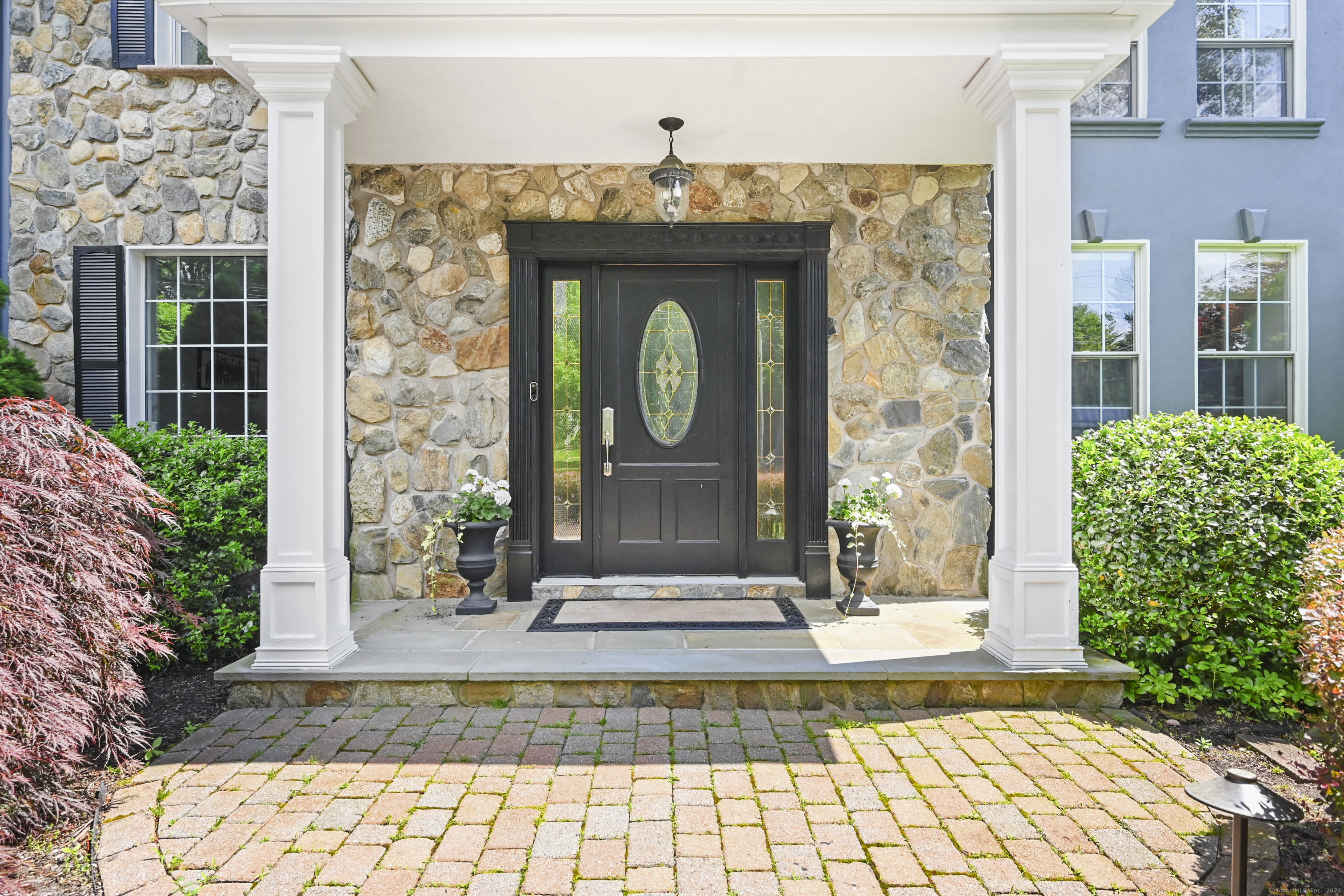 41 Deerwood Manor