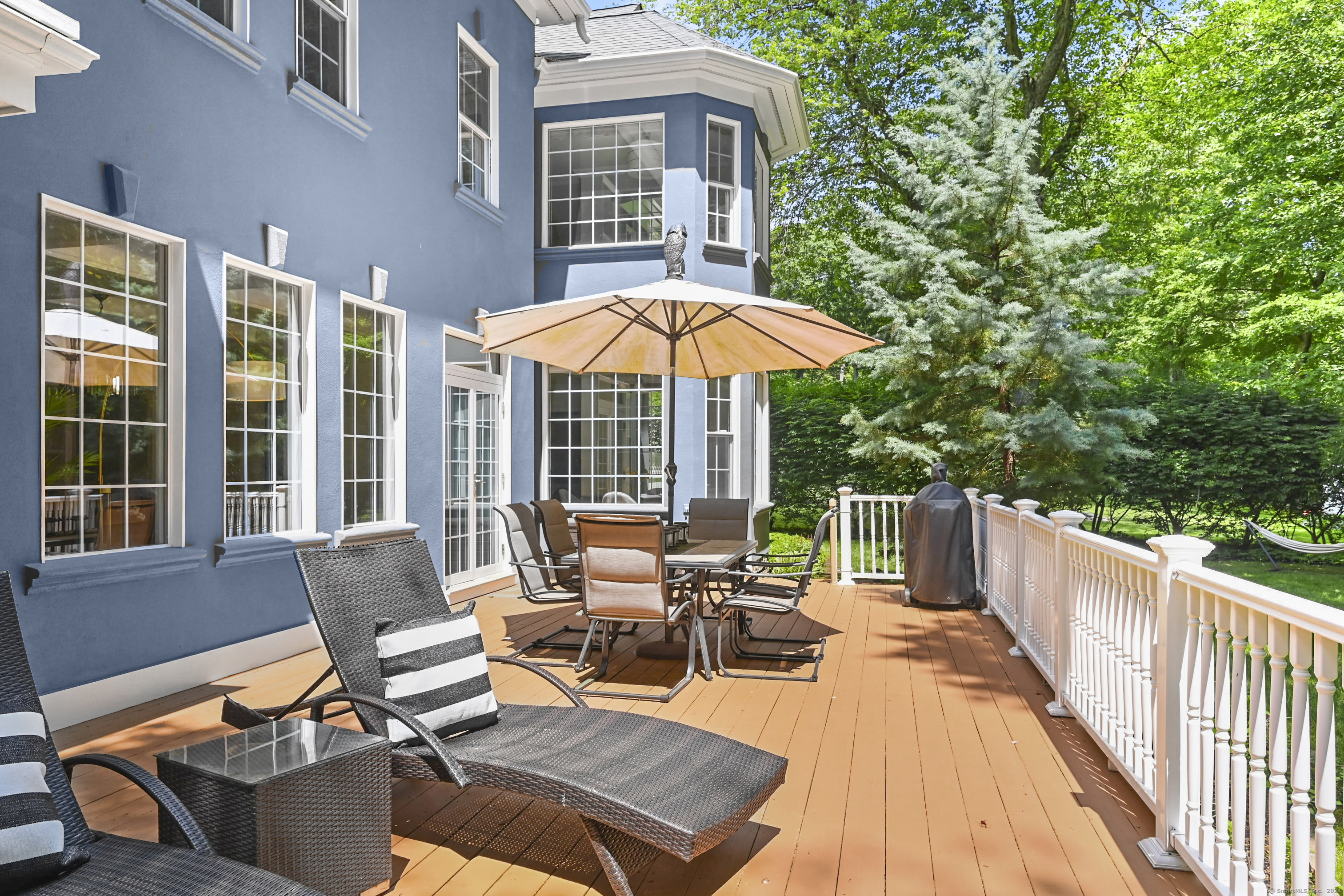 41 Deerwood Manor
