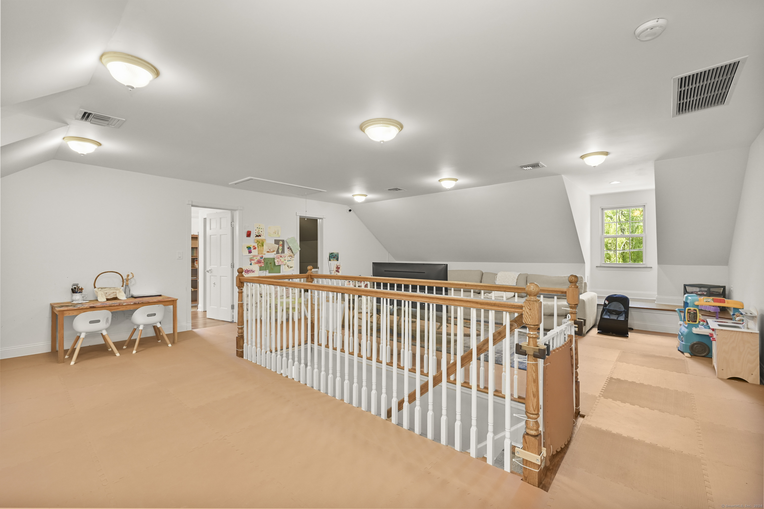 41 Deerwood Manor