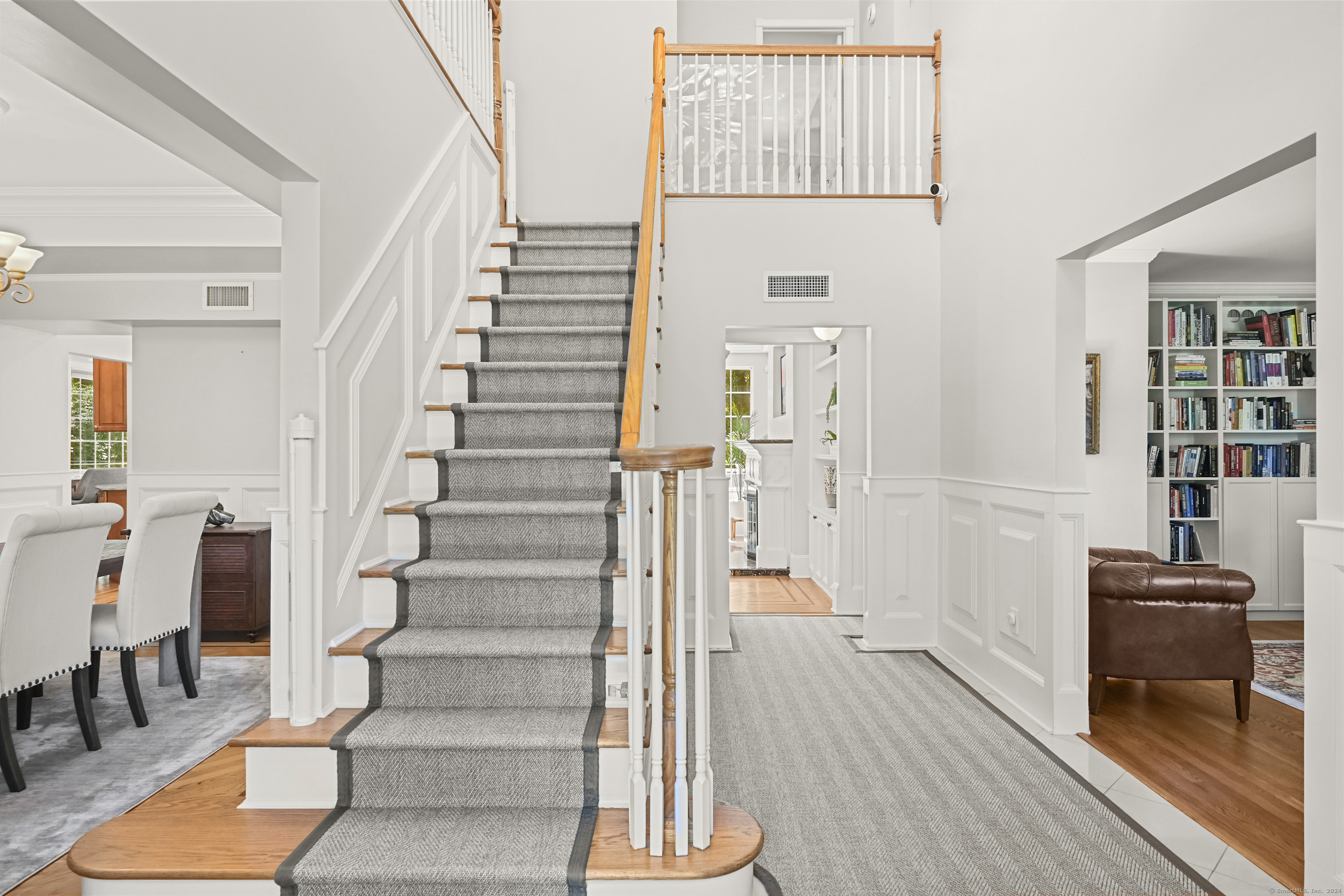 41 Deerwood Manor
