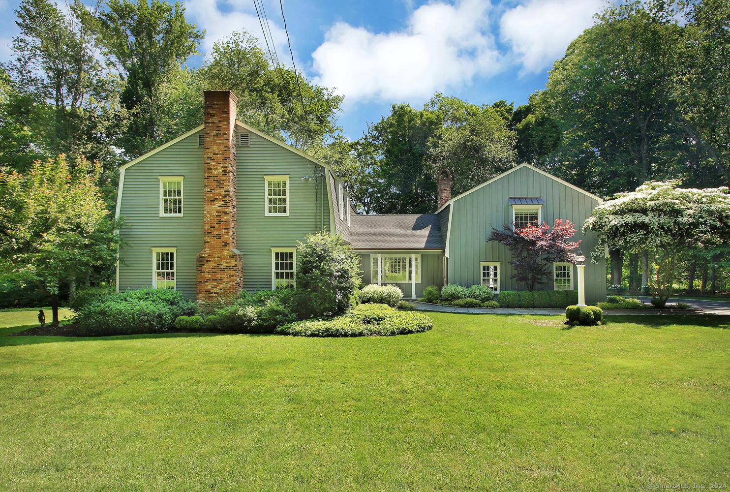 50 Hemlock Hills Road North