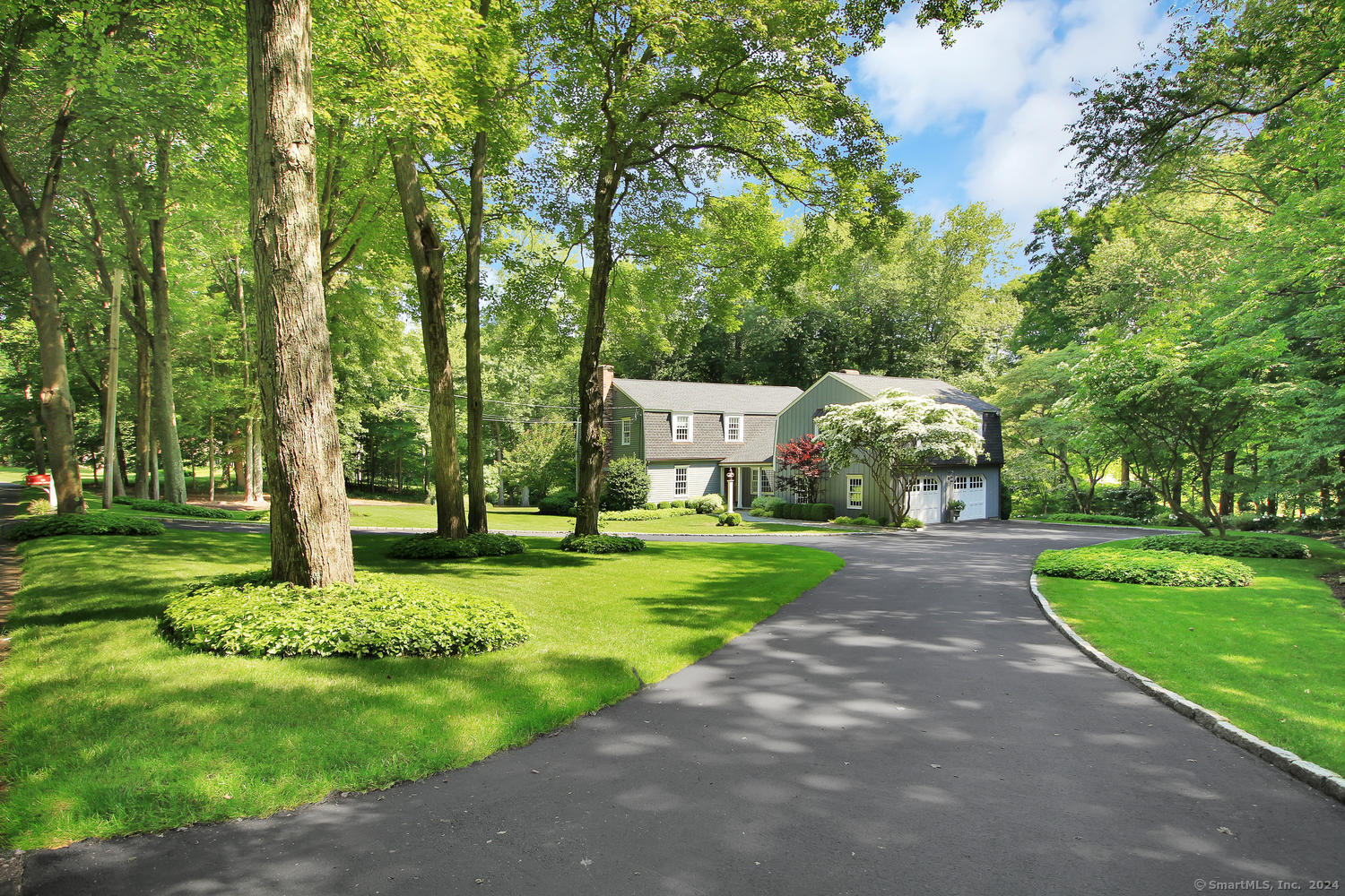 50 Hemlock Hills Road North