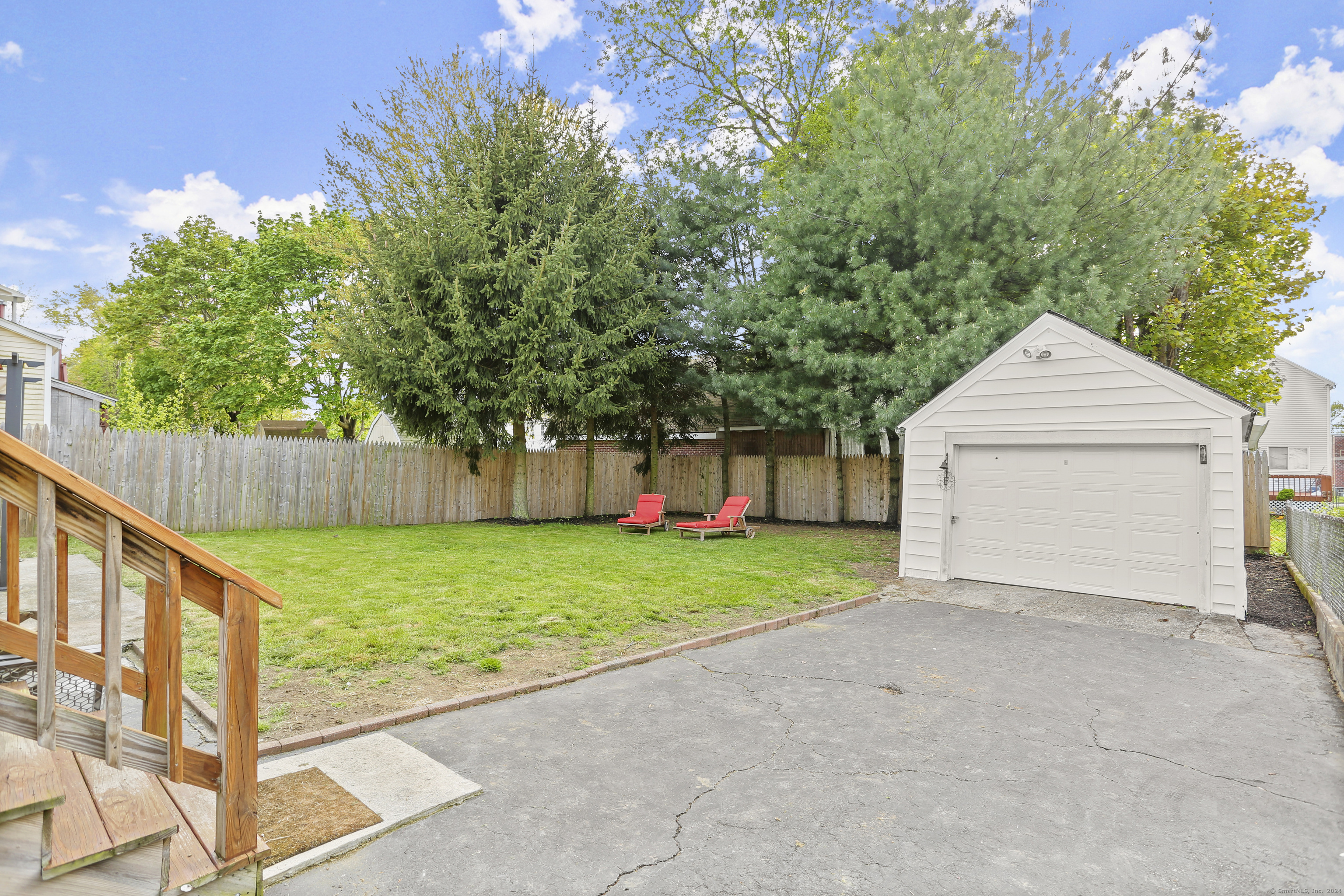 188 Burritt Avenue