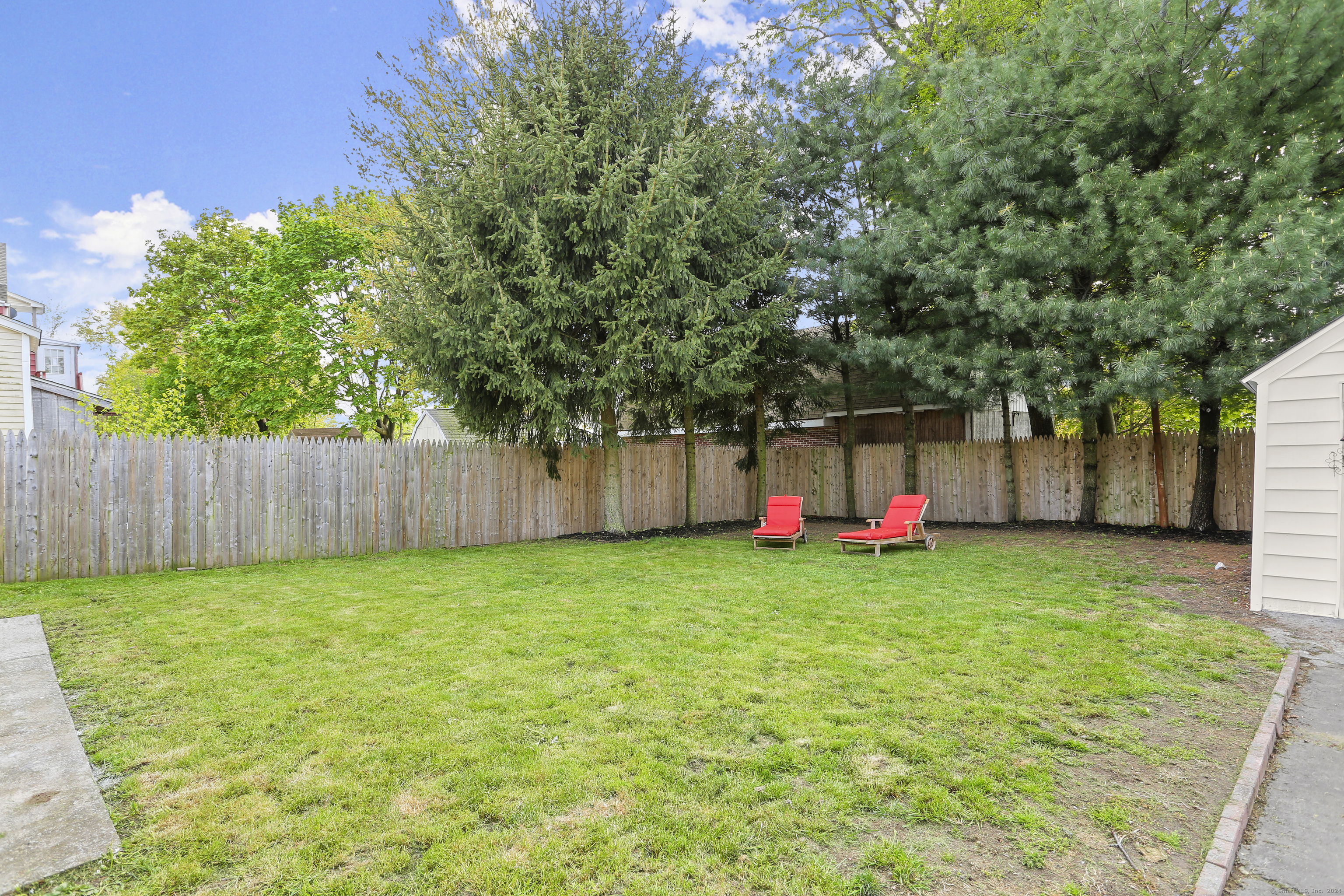 188 Burritt Avenue