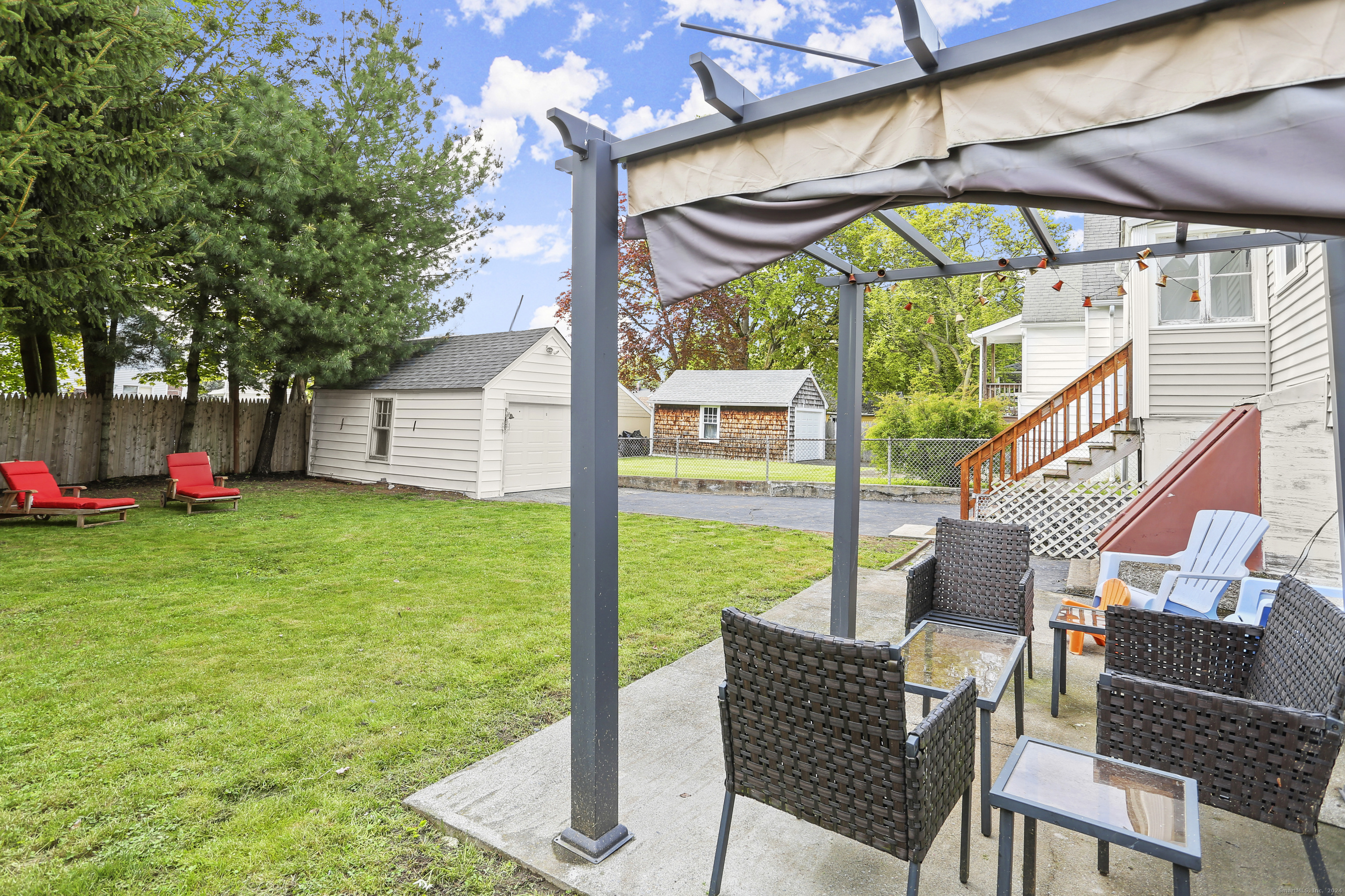 188 Burritt Avenue