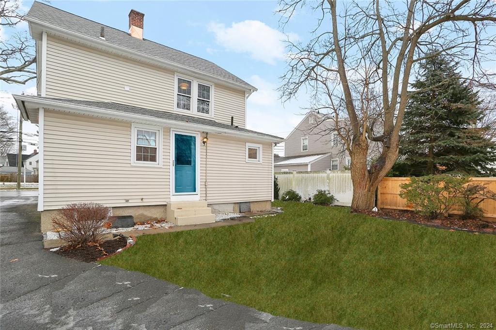 208 Reef Road