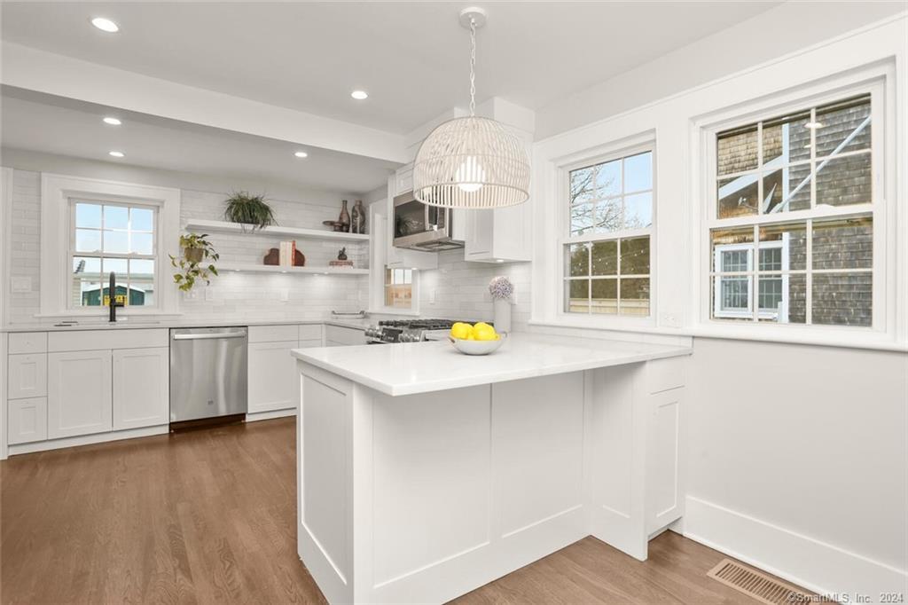 208 Reef Road