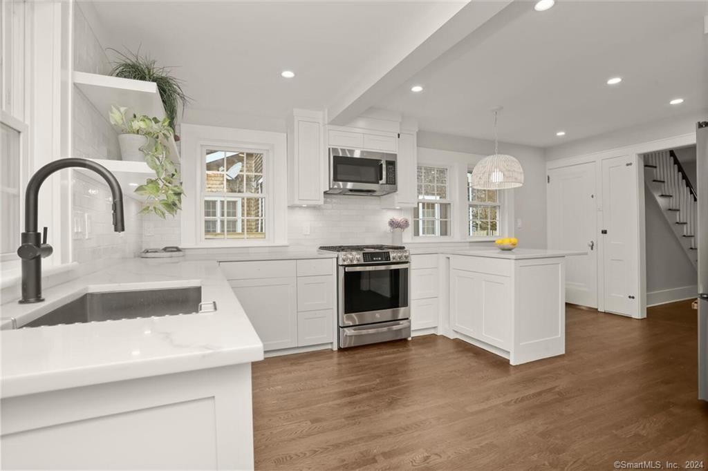 208 Reef Road