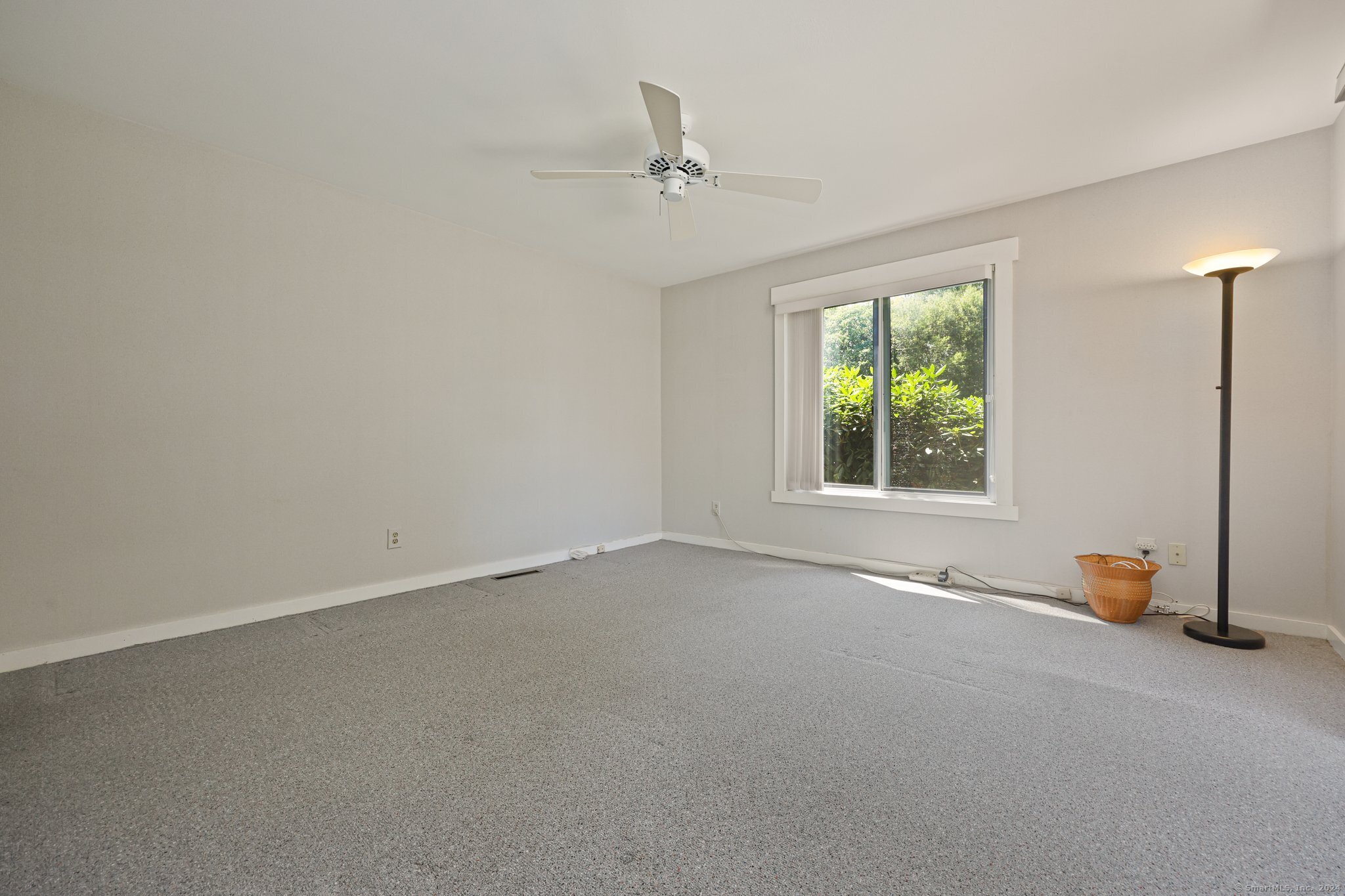 627 Onondaga Lane B