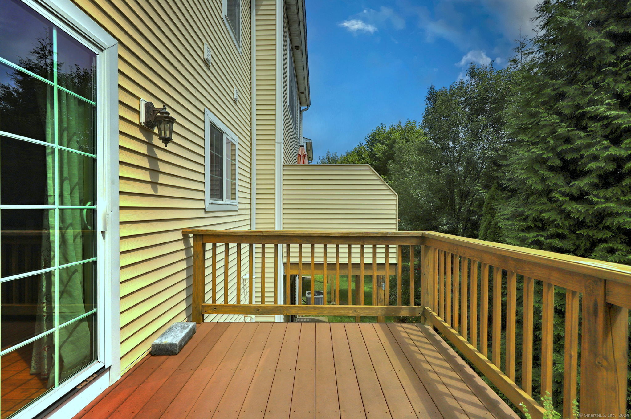1104 Woodland Hills Drive 1104