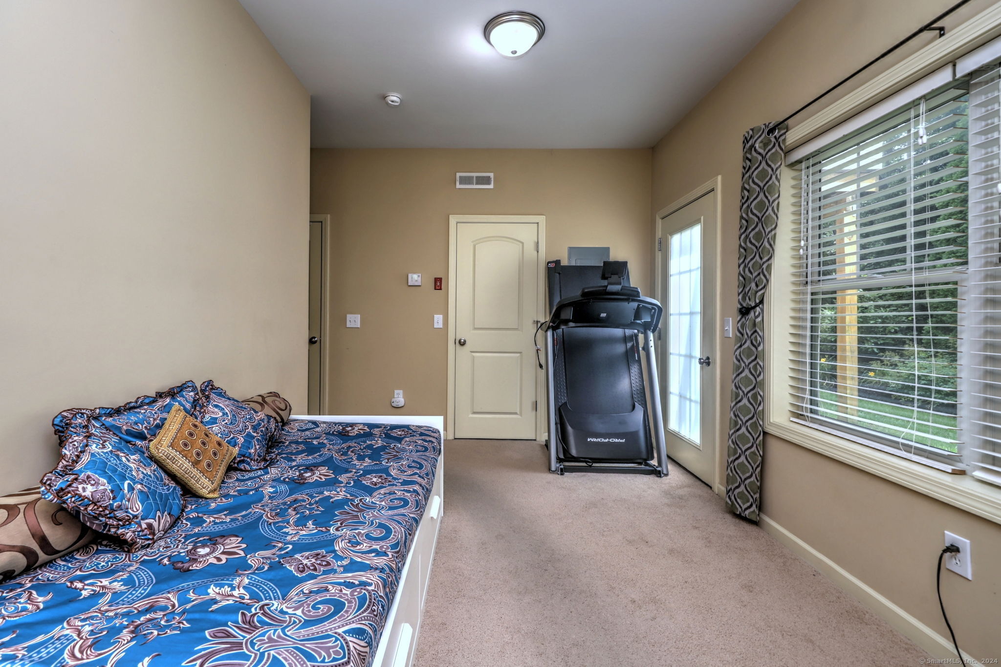 1104 Woodland Hills Drive 1104