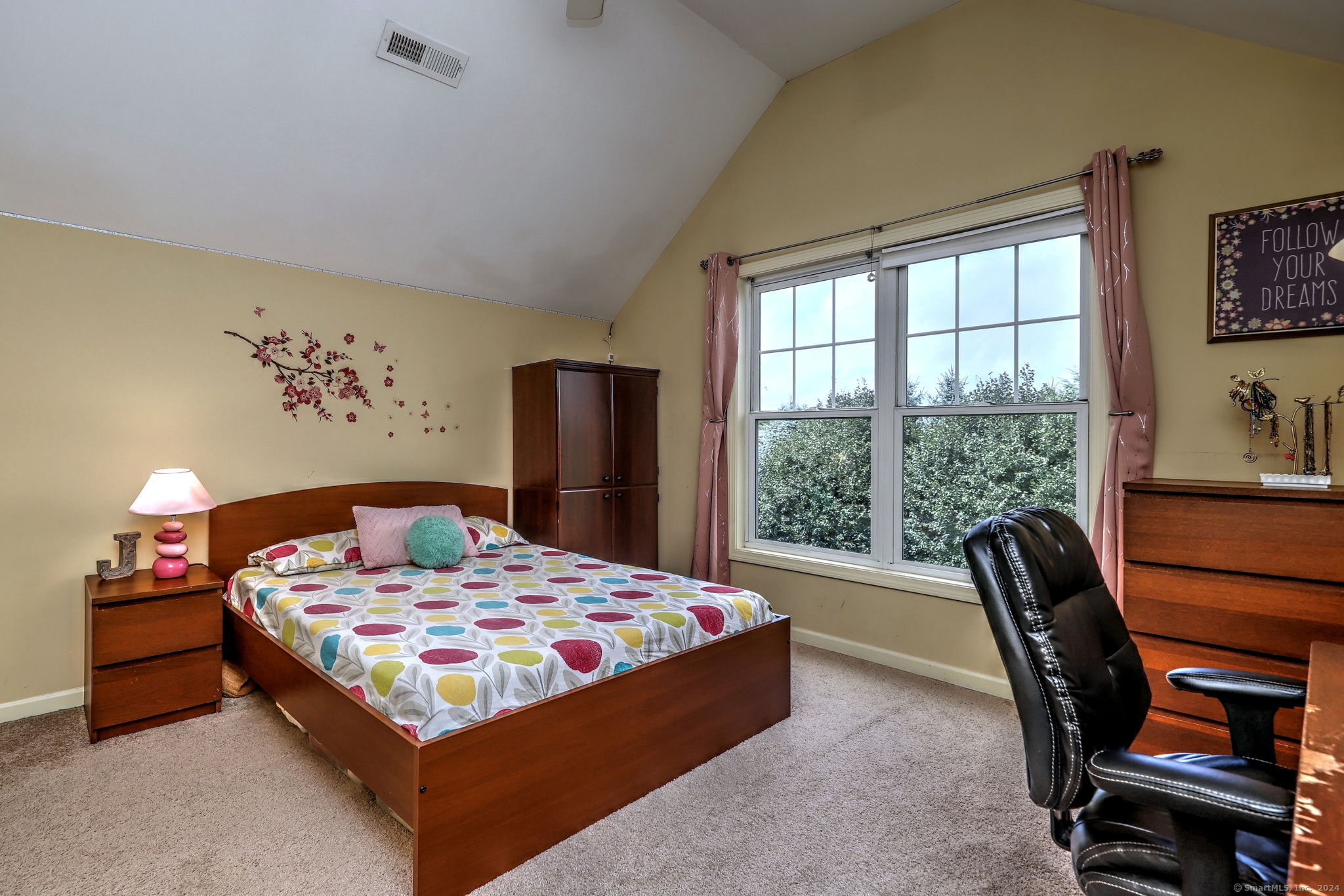 1104 Woodland Hills Drive 1104