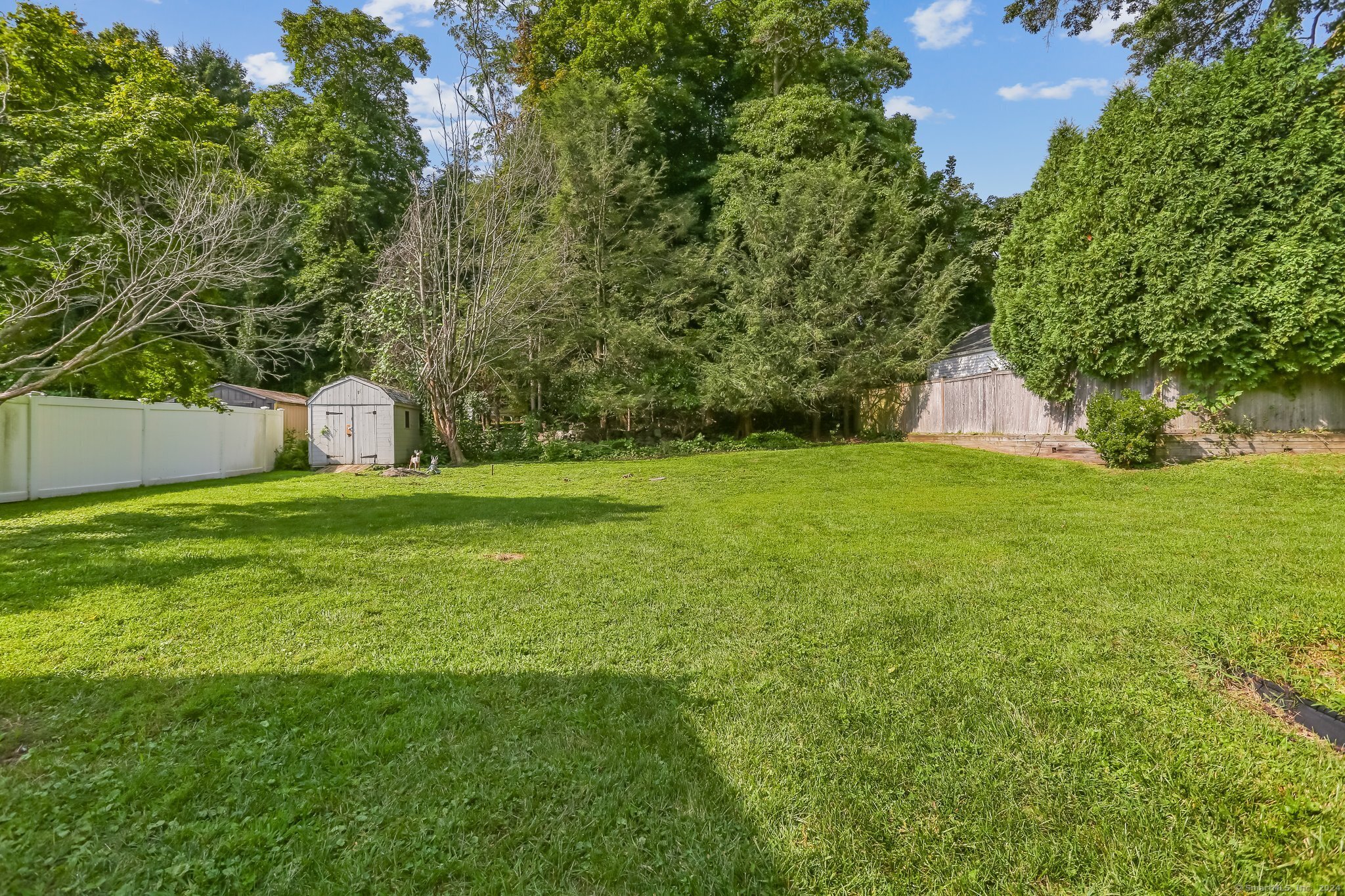 242 Valleyview Road