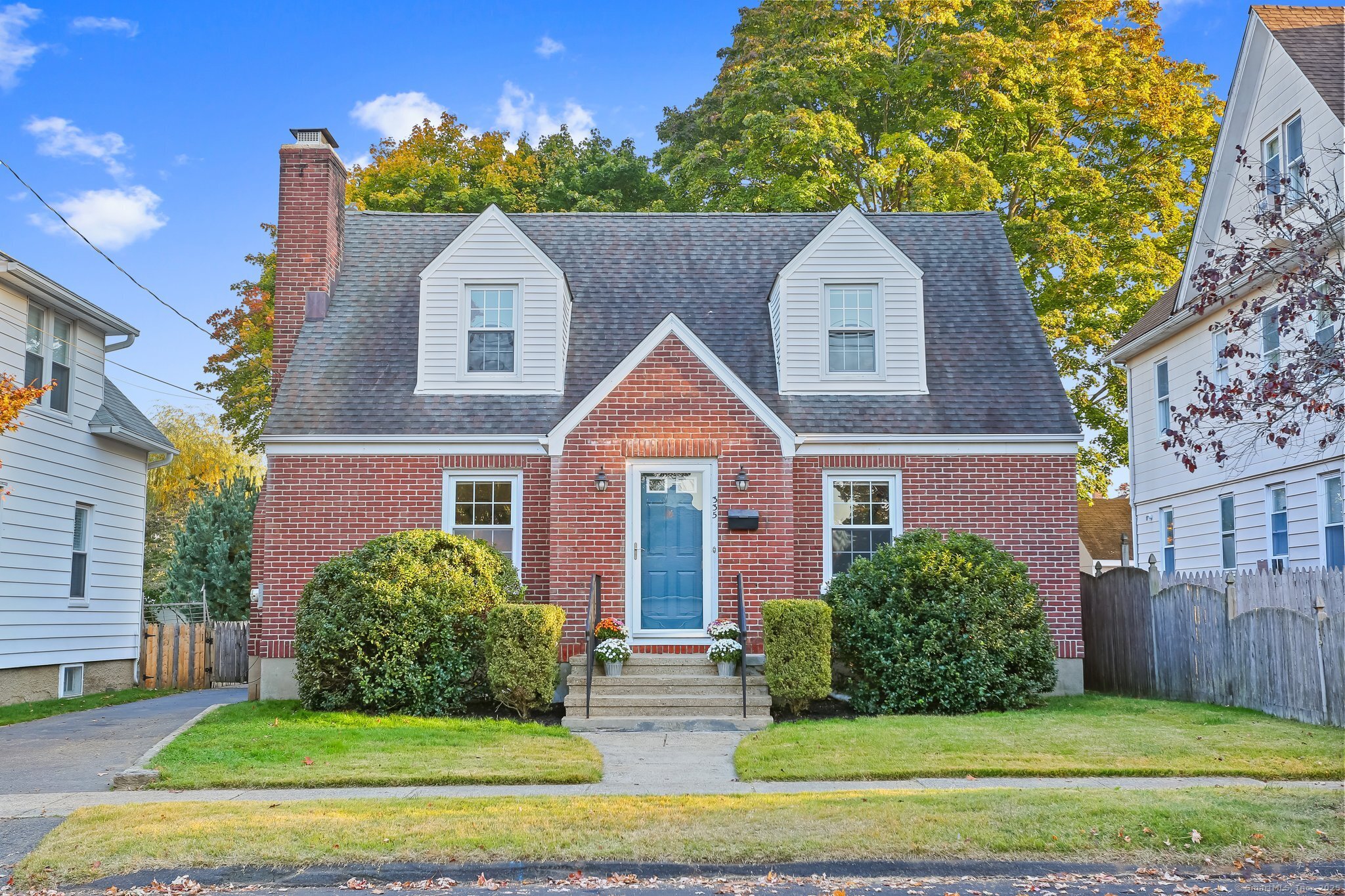 335 Suburban Avenue