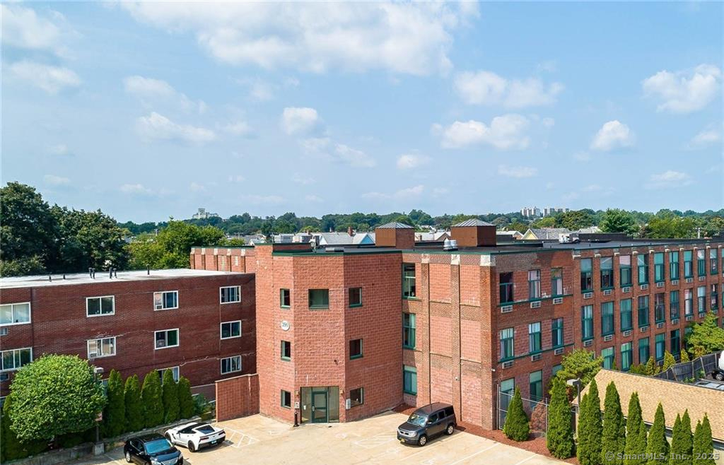 390 Charles Street 115