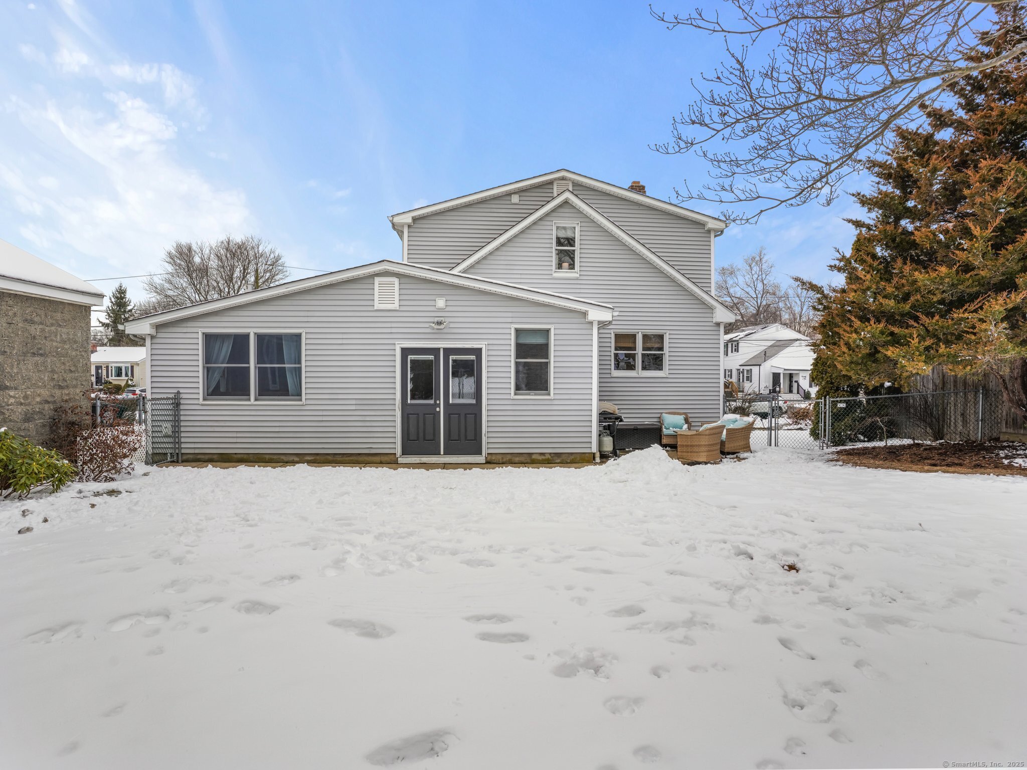 69 Whitney Avenue