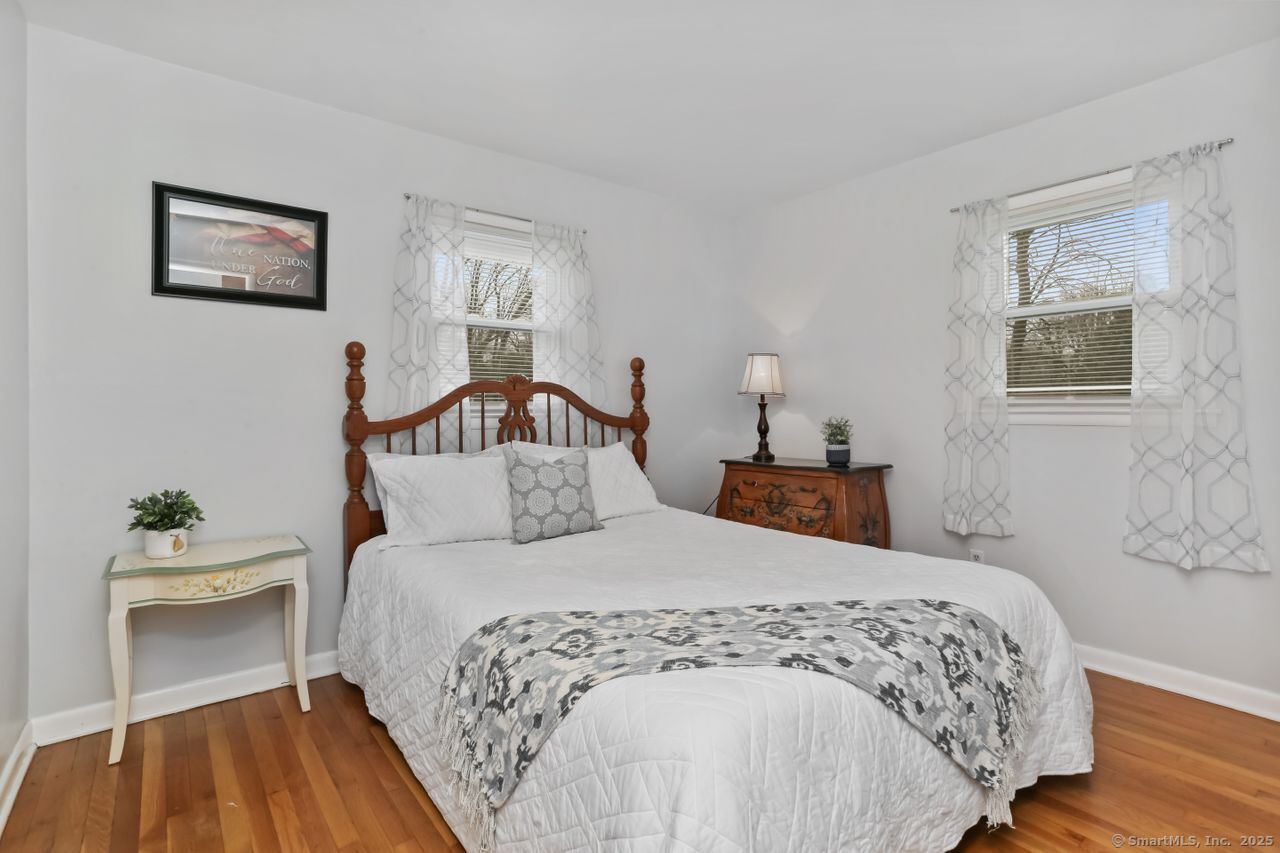 98 W Lake Road