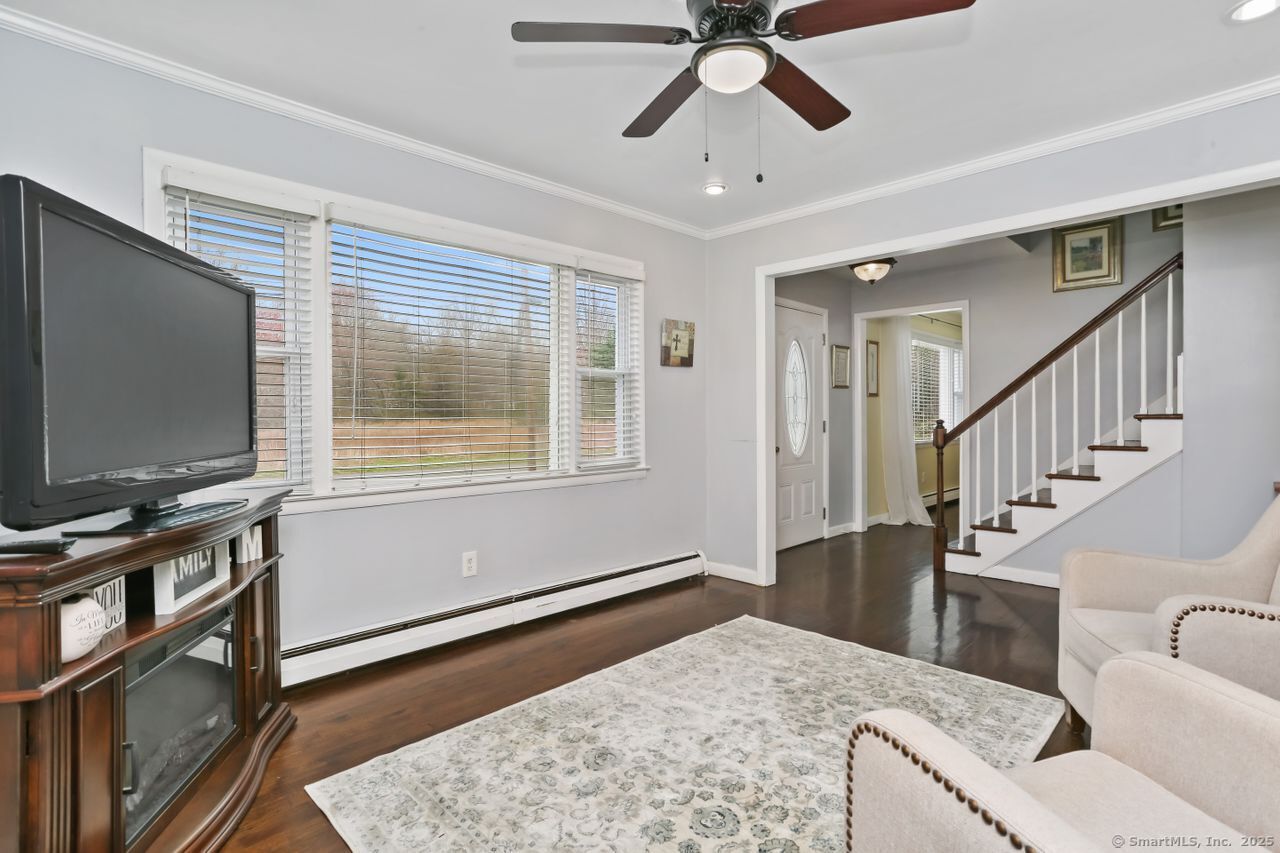 98 W Lake Road
