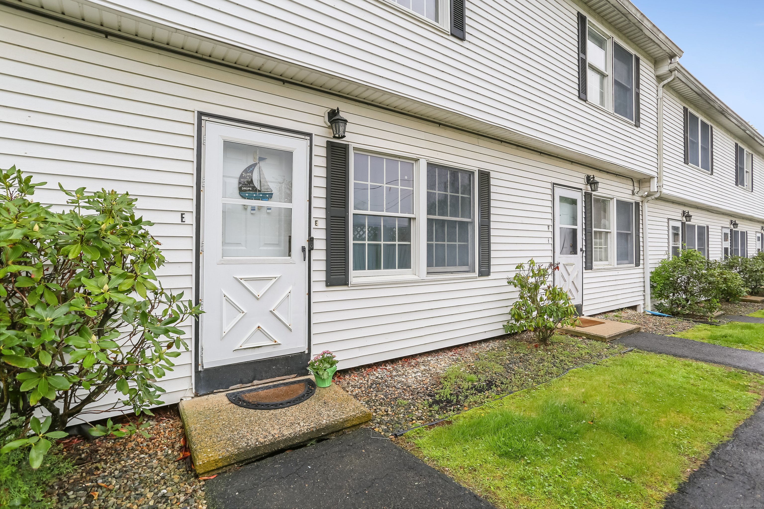 498 Naugatuck Avenue APT E