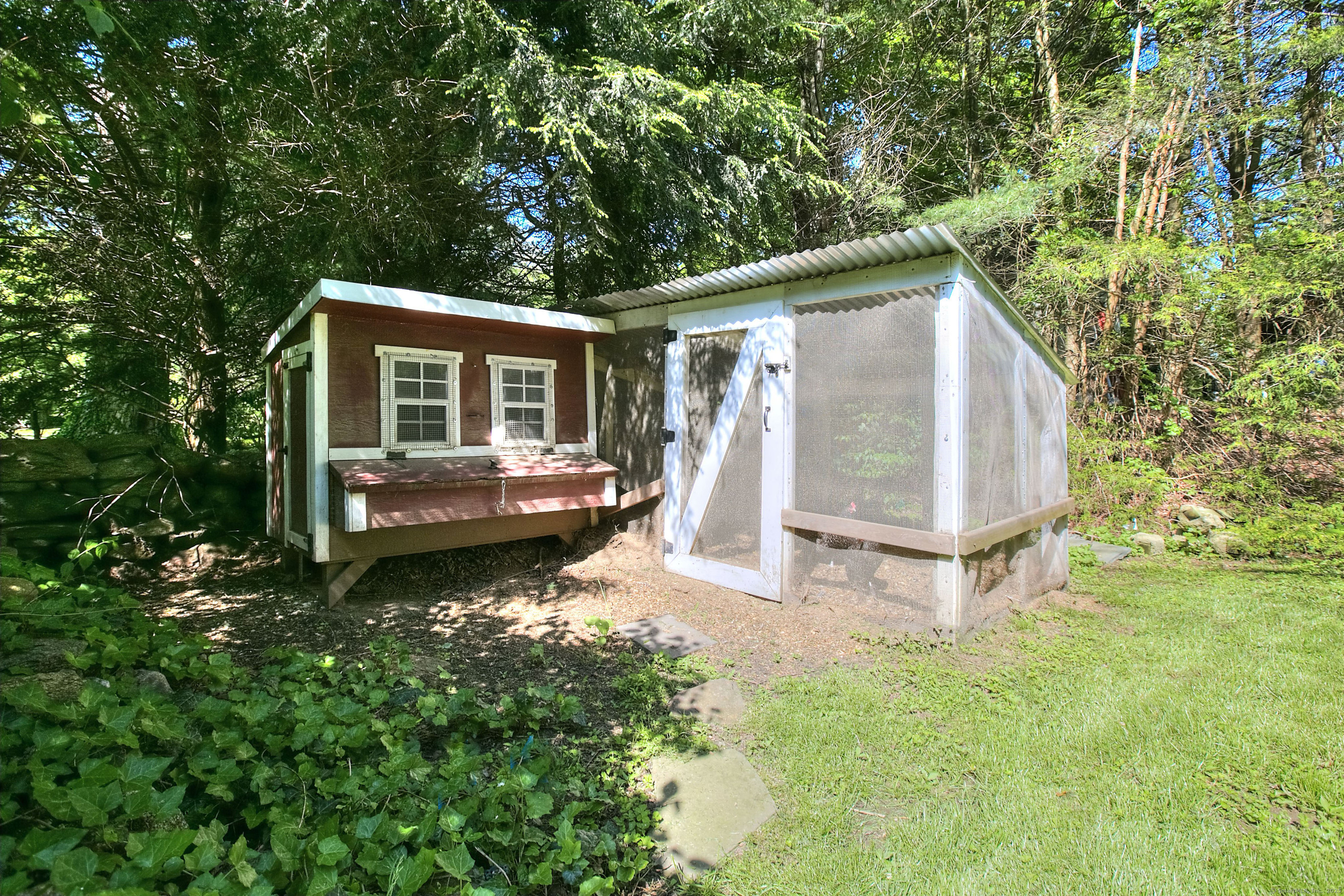 81 Grumman Hill Road