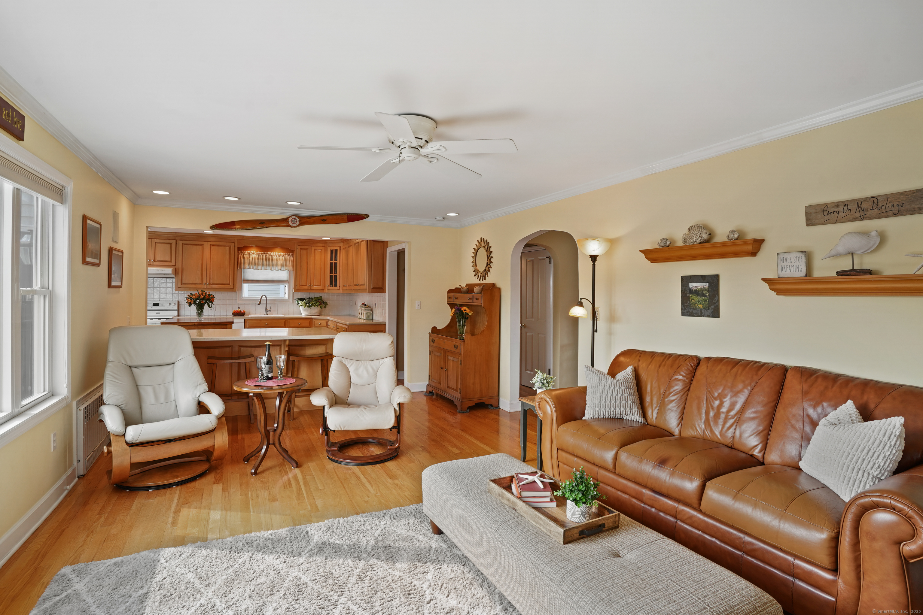317 Victoria Lawn