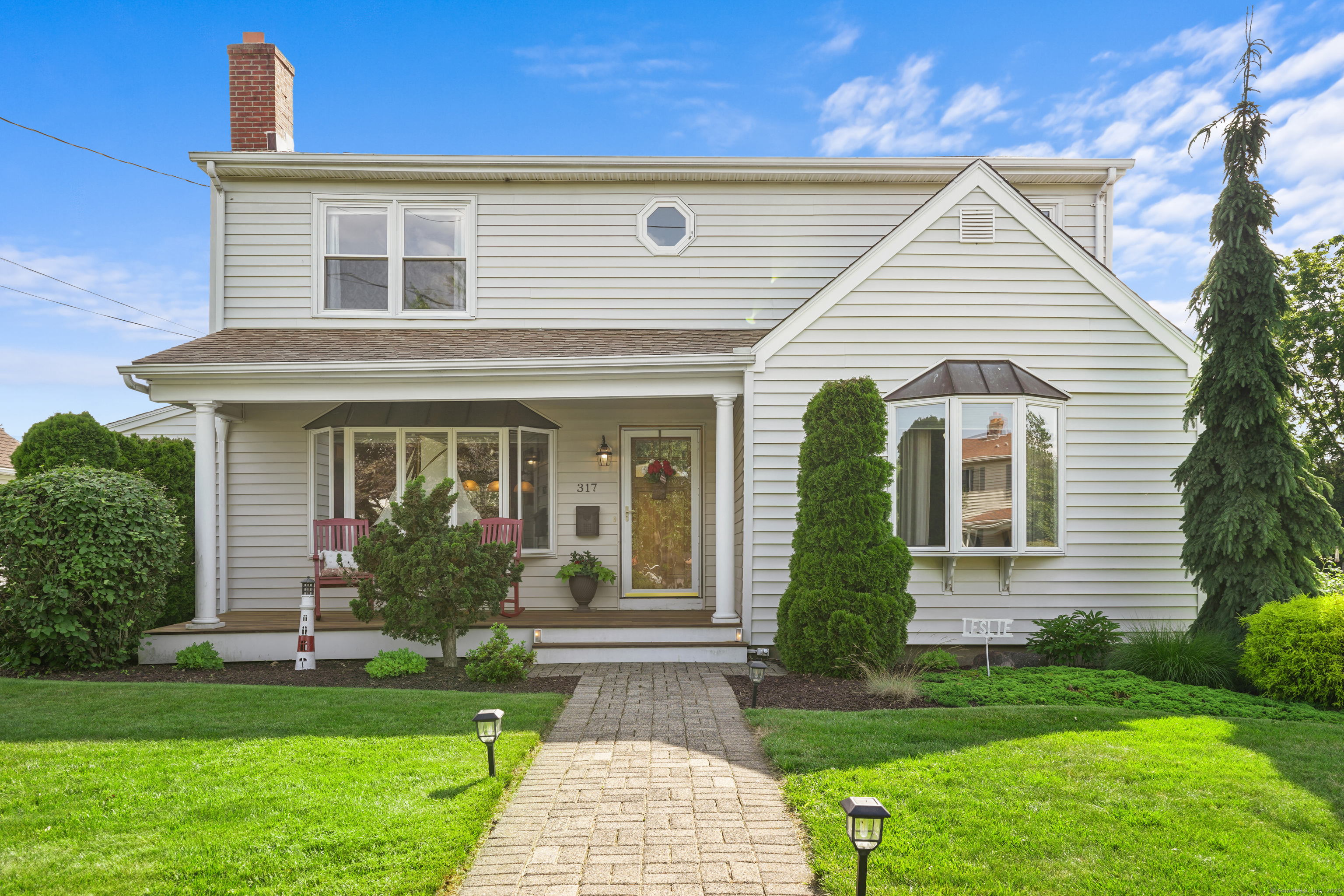 317 Victoria Lawn