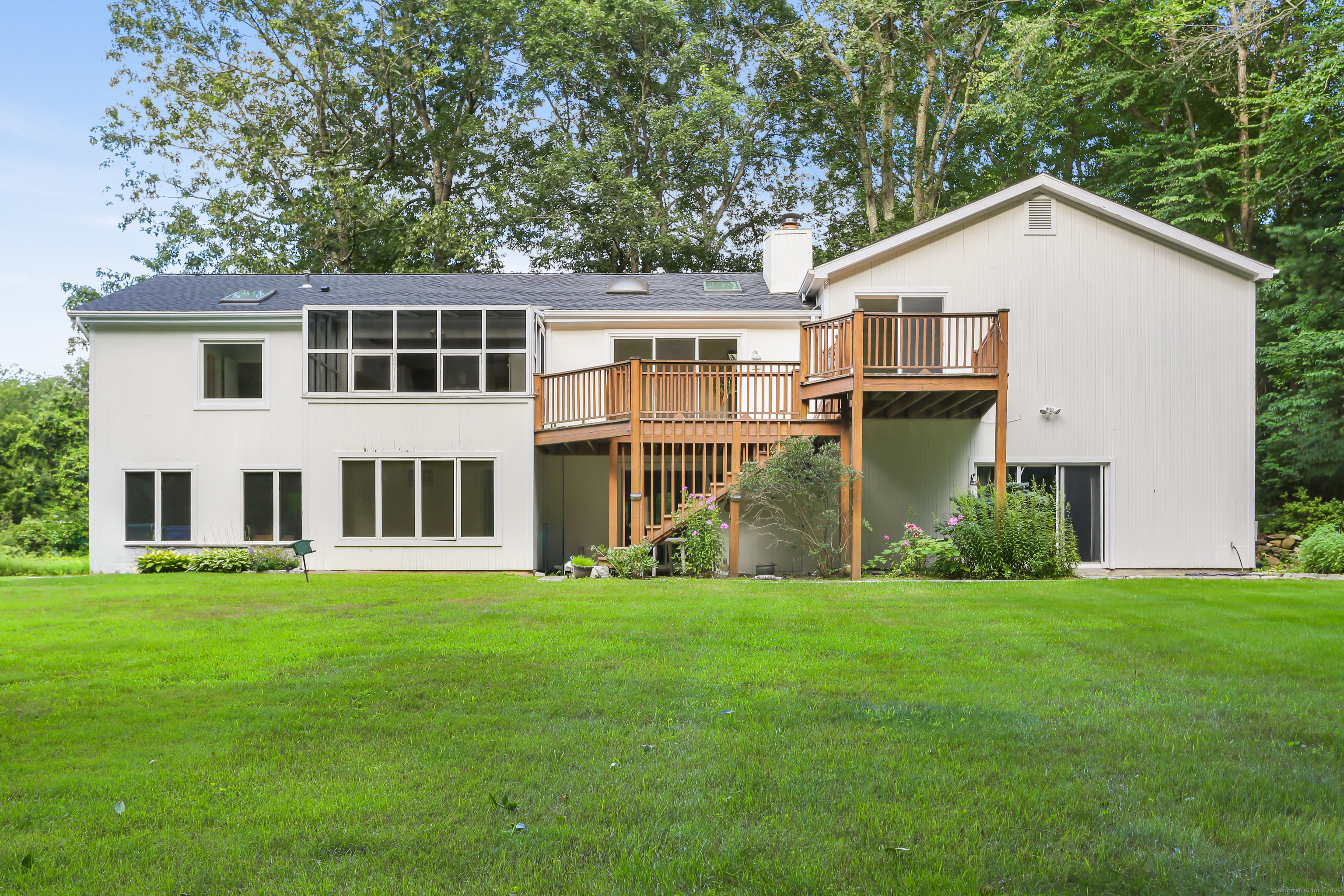 89 Cranbury Drive
