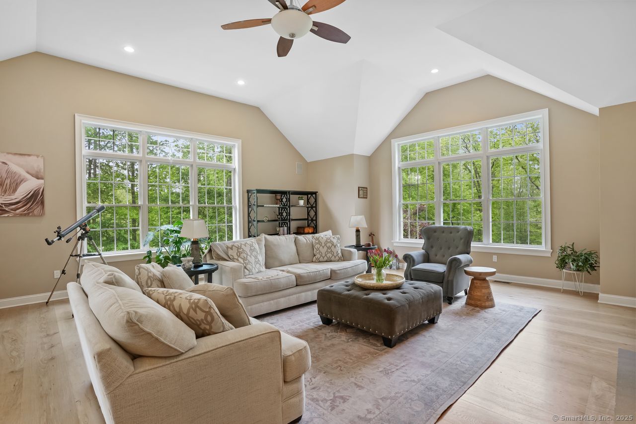18 Beaver Dam Road