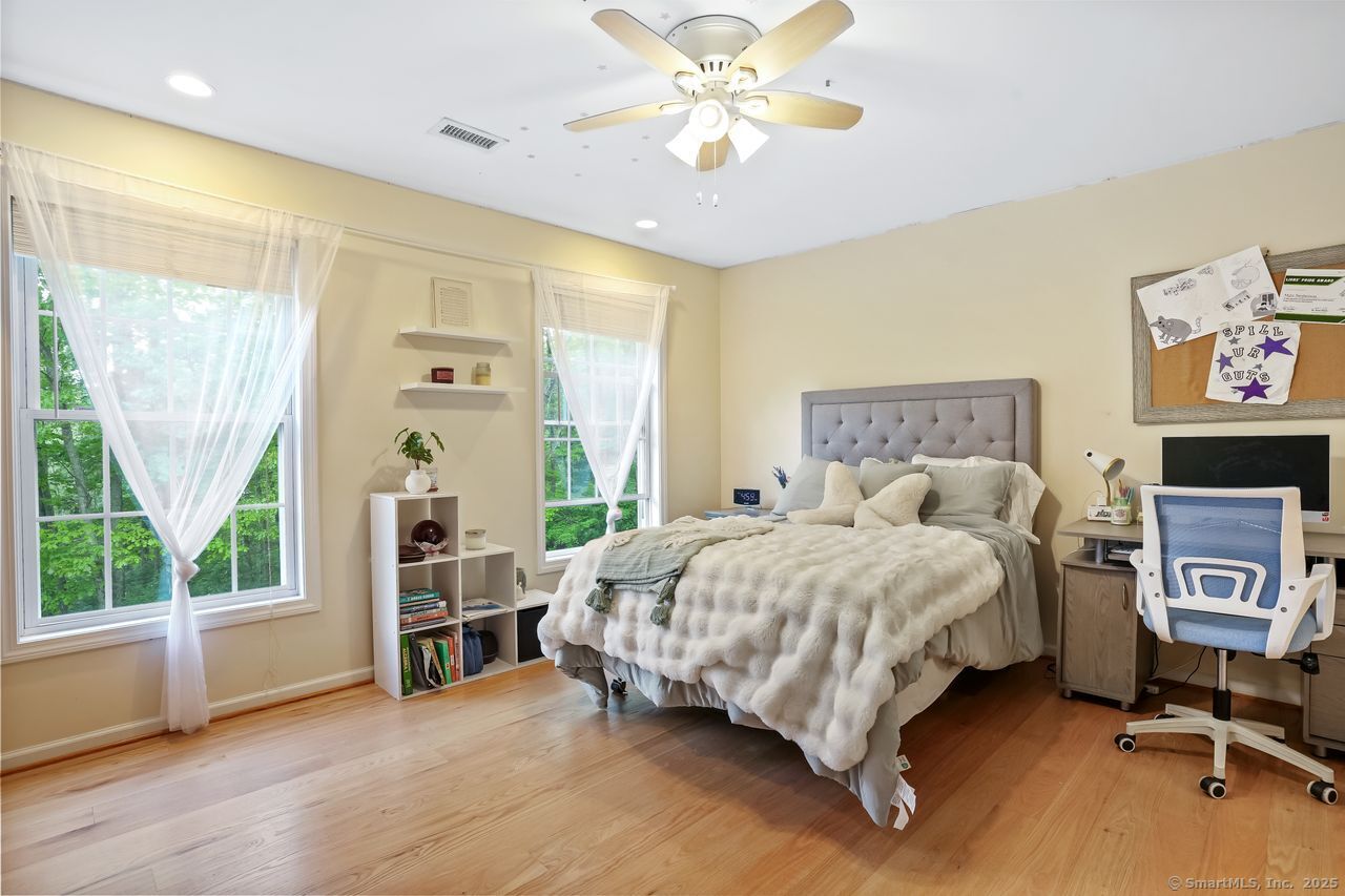 18 Beaver Dam Road
