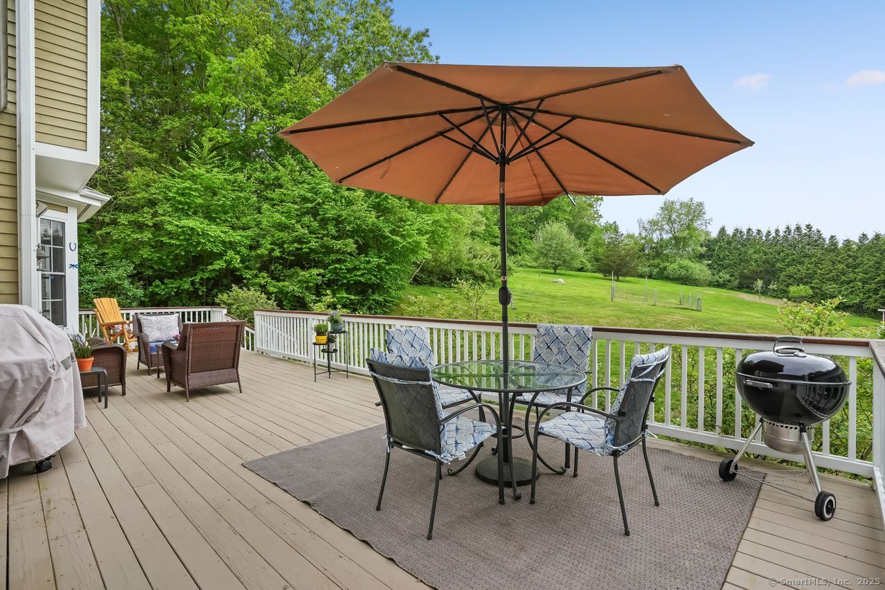18 Beaver Dam Road