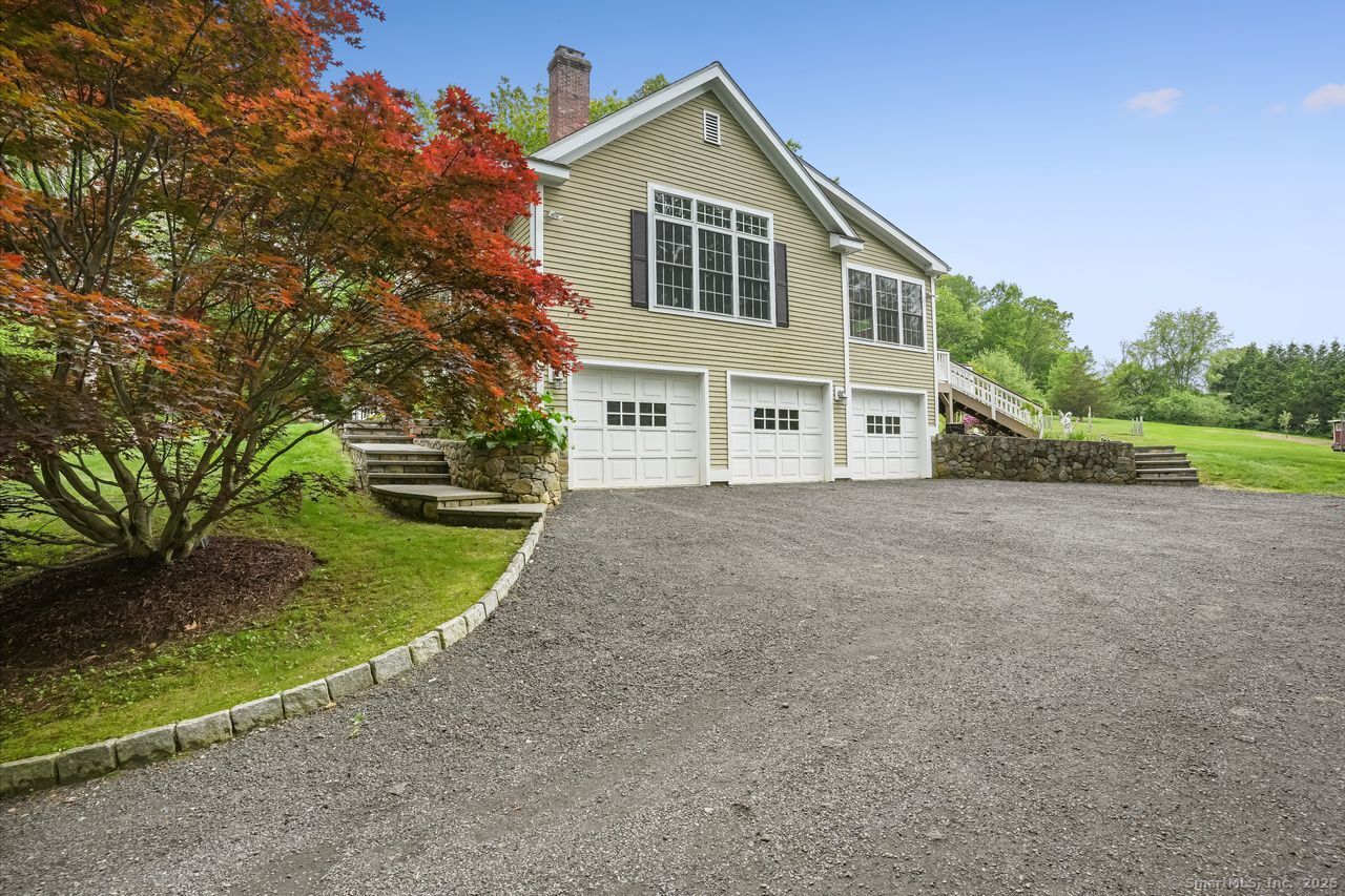 18 Beaver Dam Road