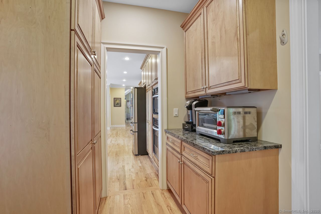 18 Beaver Dam Road